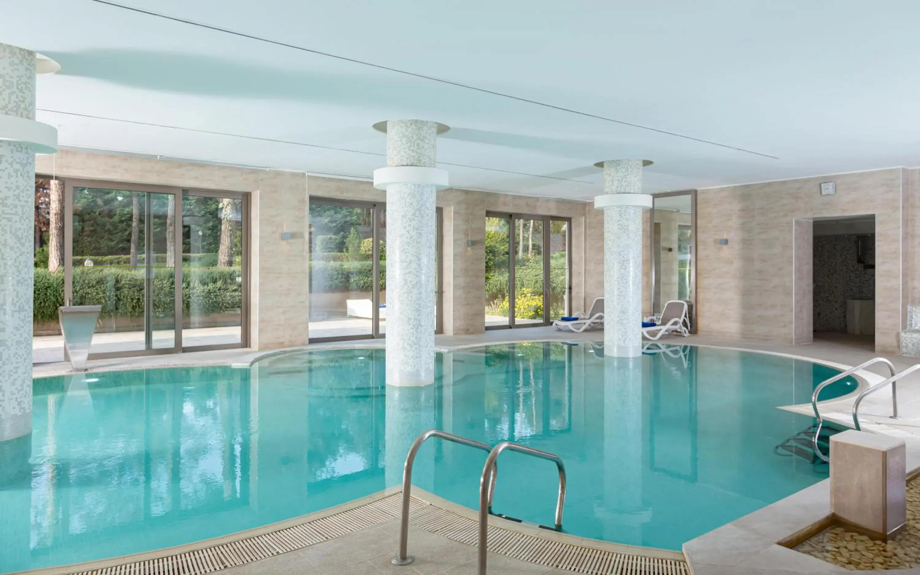 Swimming pool in Garabagh Resort & Spa Naftalan Swimming pool in Garabagh Resort & Spa Naftalan