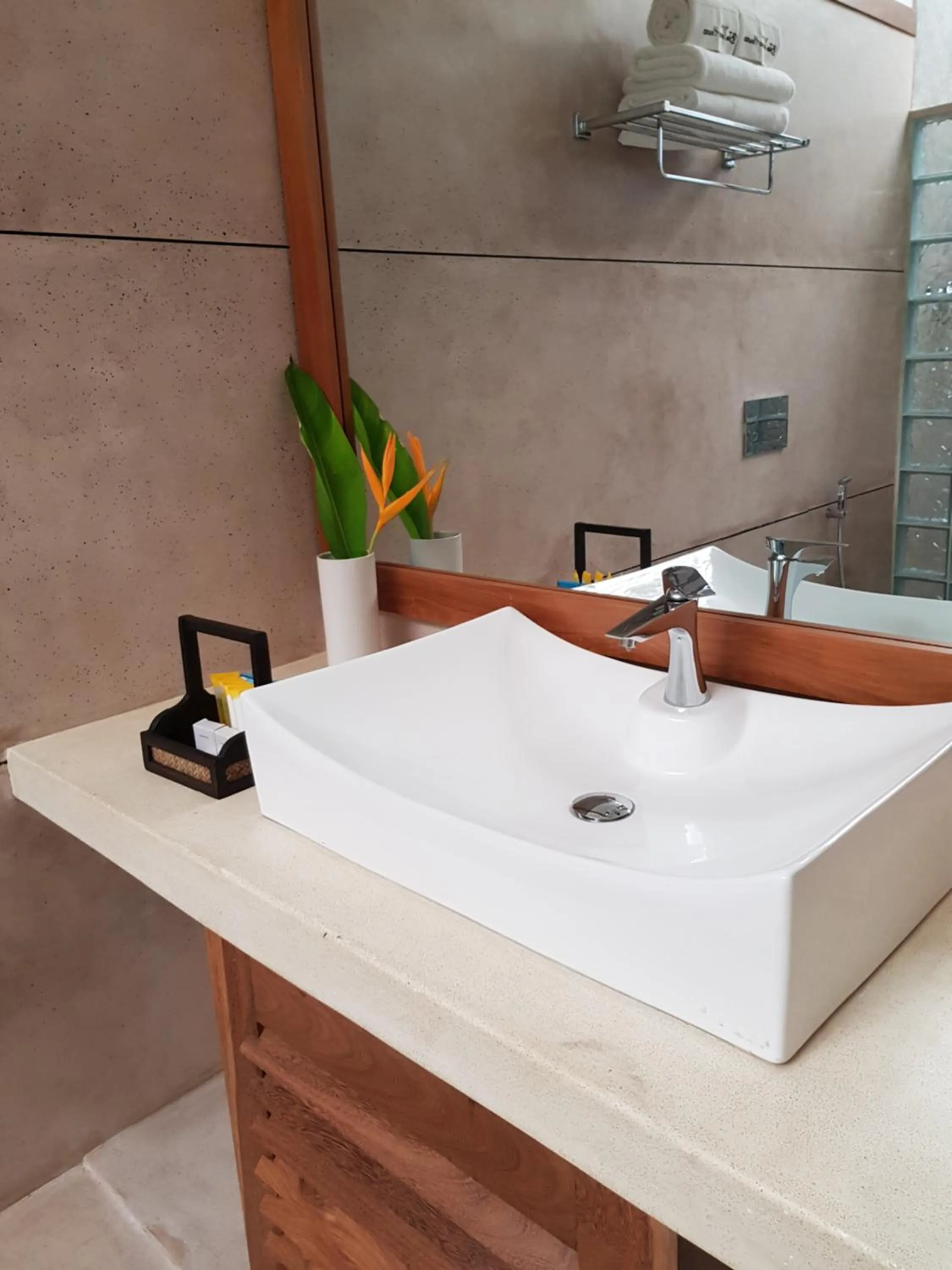 Bathroom in Bilin Tree House