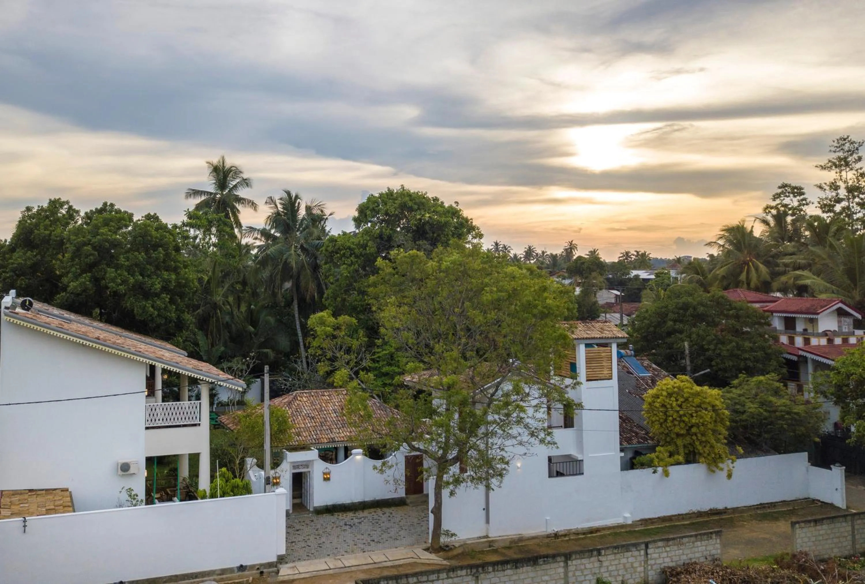 Facade/entrance in Bilin Tree House