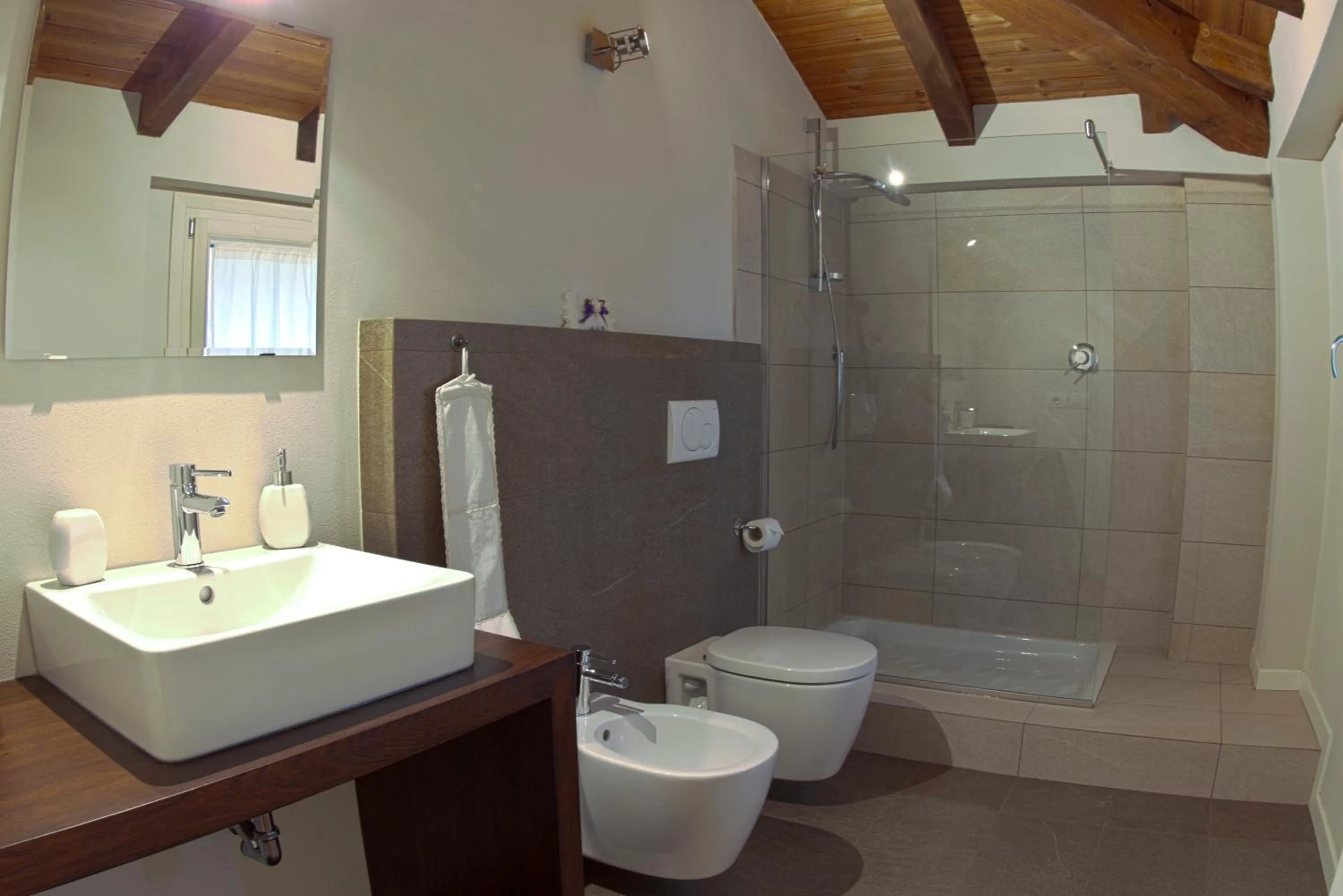 Bathroom in Locanda del Toro