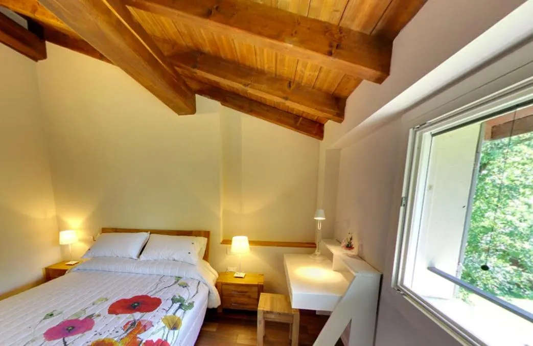 Day, Bed in Locanda del Toro