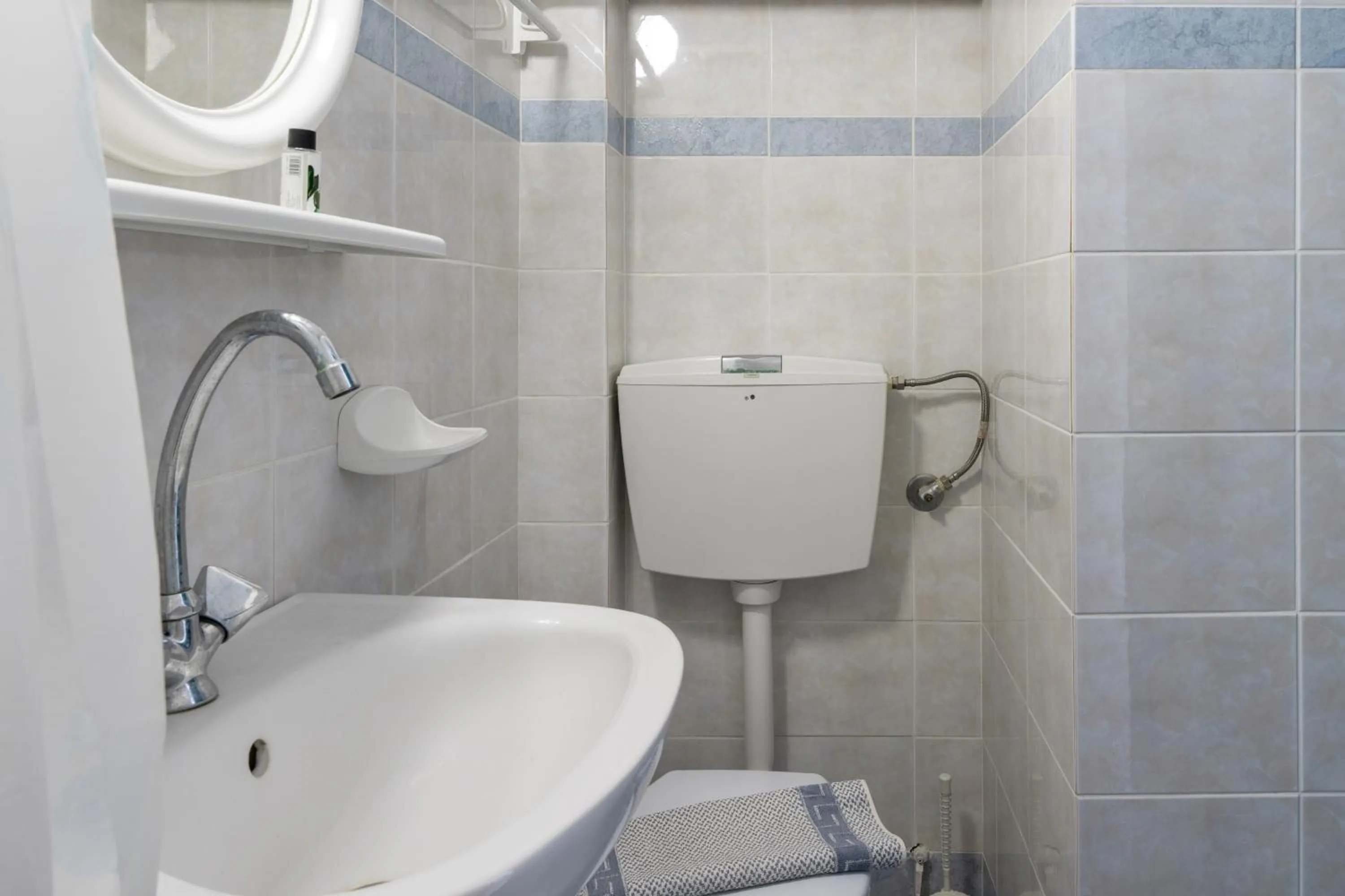 Bathroom in Hotel Glaros Karpathos