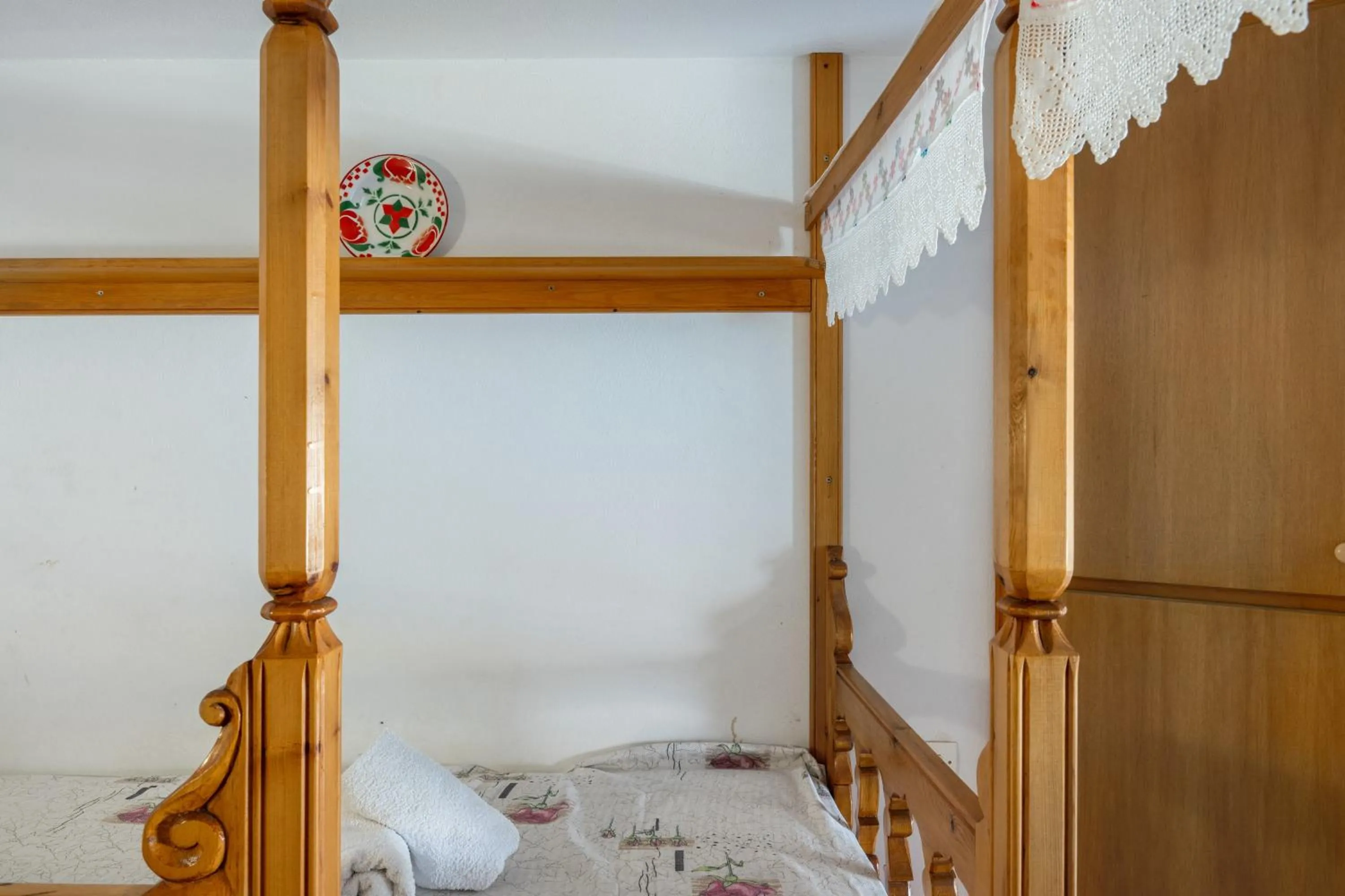 Property building, Bed in Hotel Glaros Karpathos