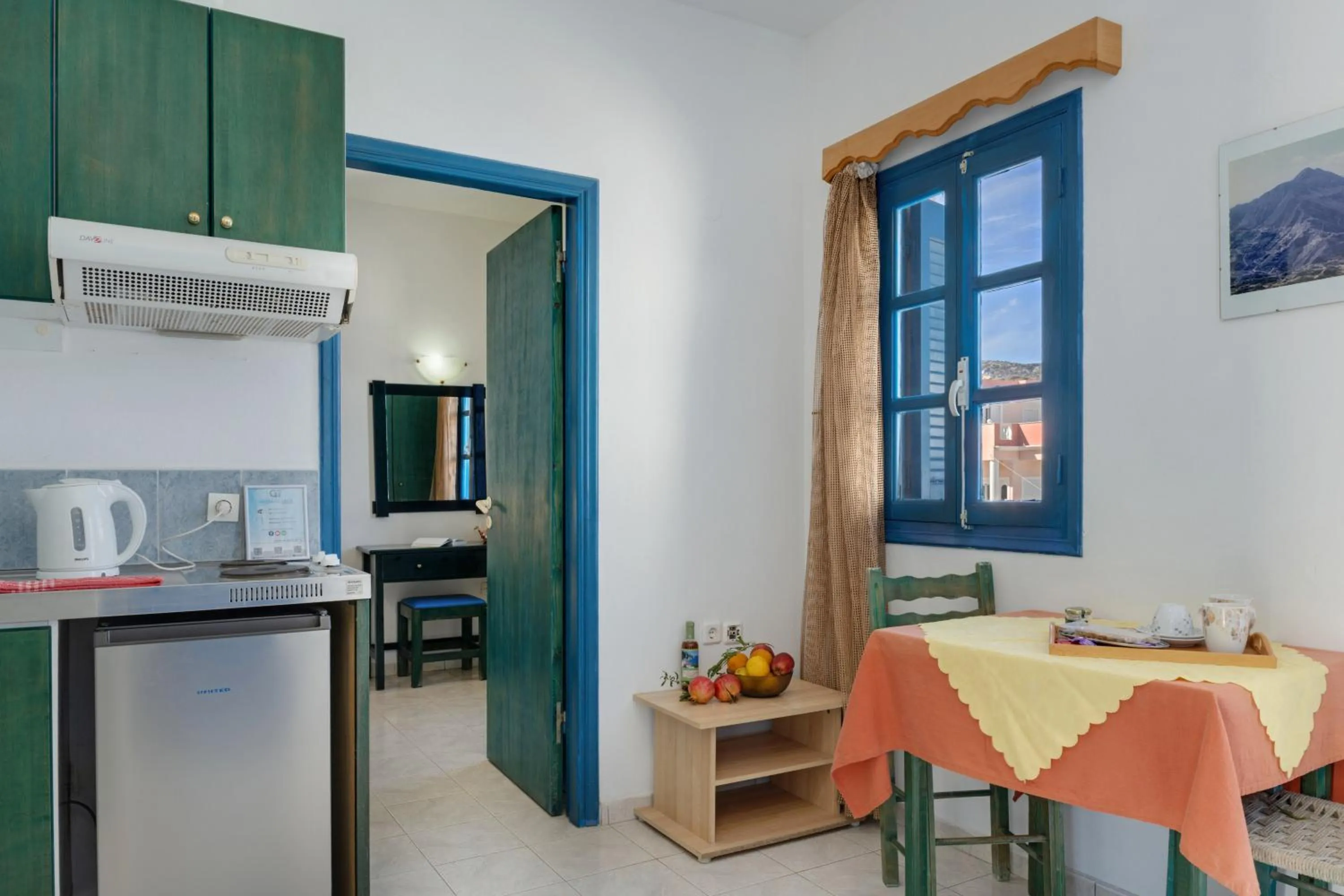 Kitchen or kitchenette in Hotel Glaros Karpathos