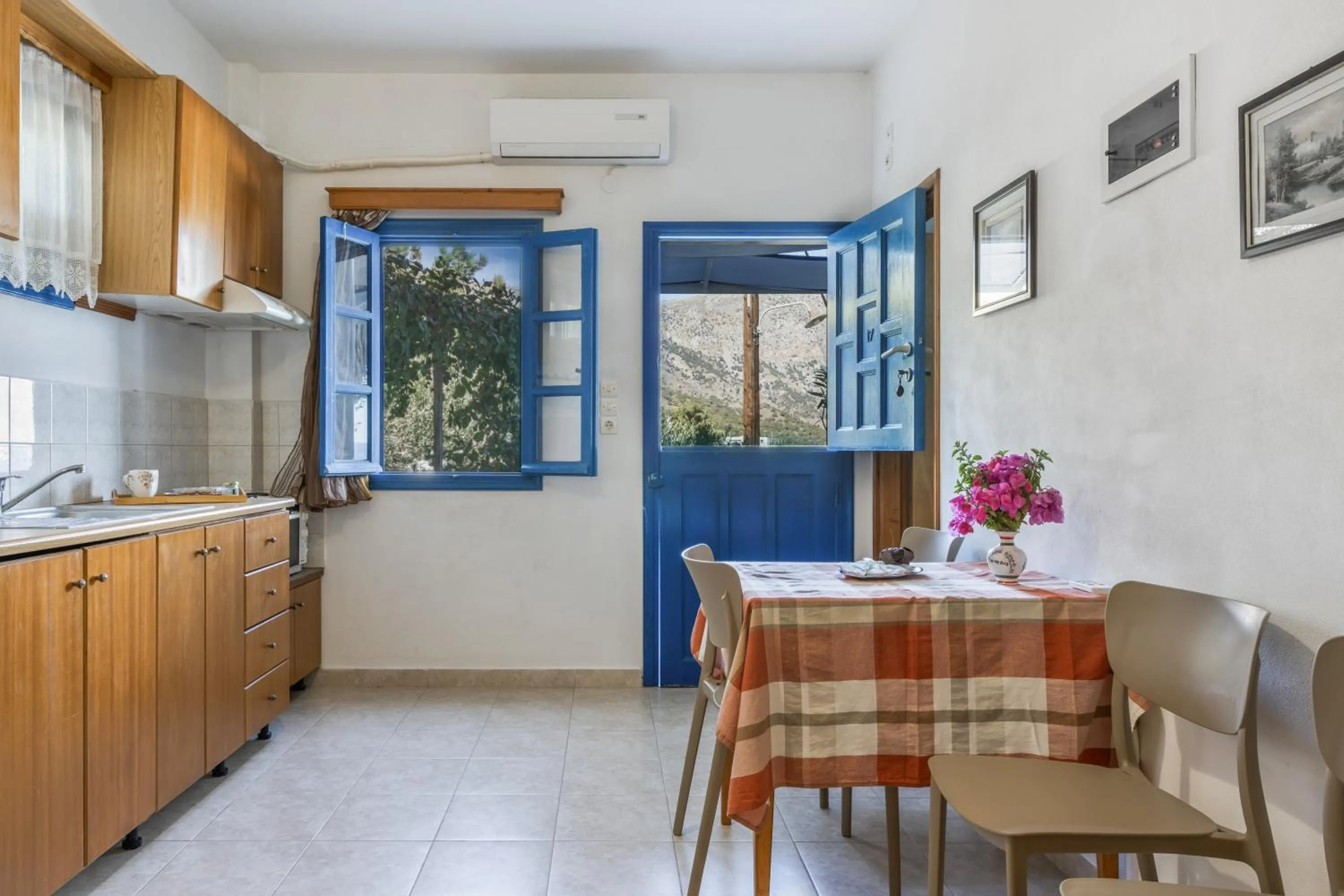 Property building in Hotel Glaros Karpathos