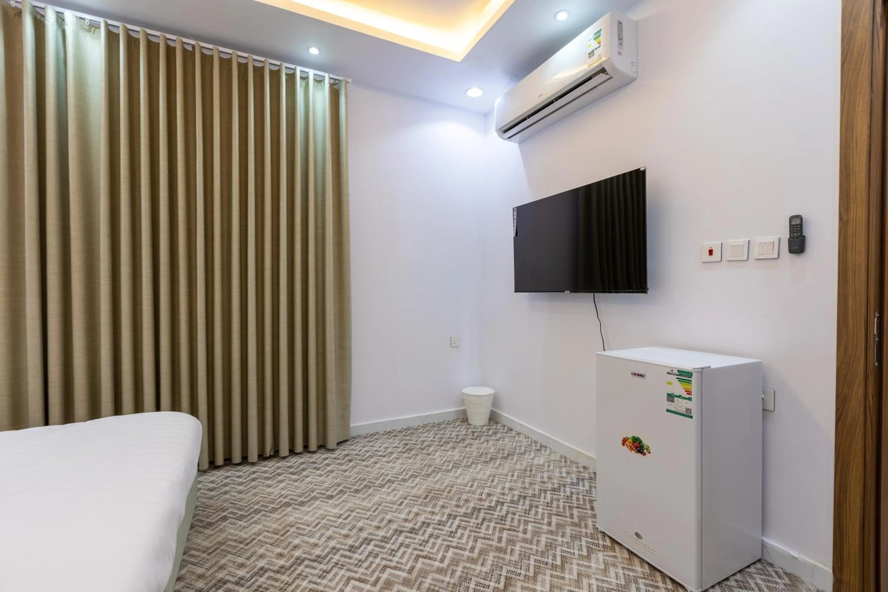 TV and multimedia, Bed in Al-Jamwaut B