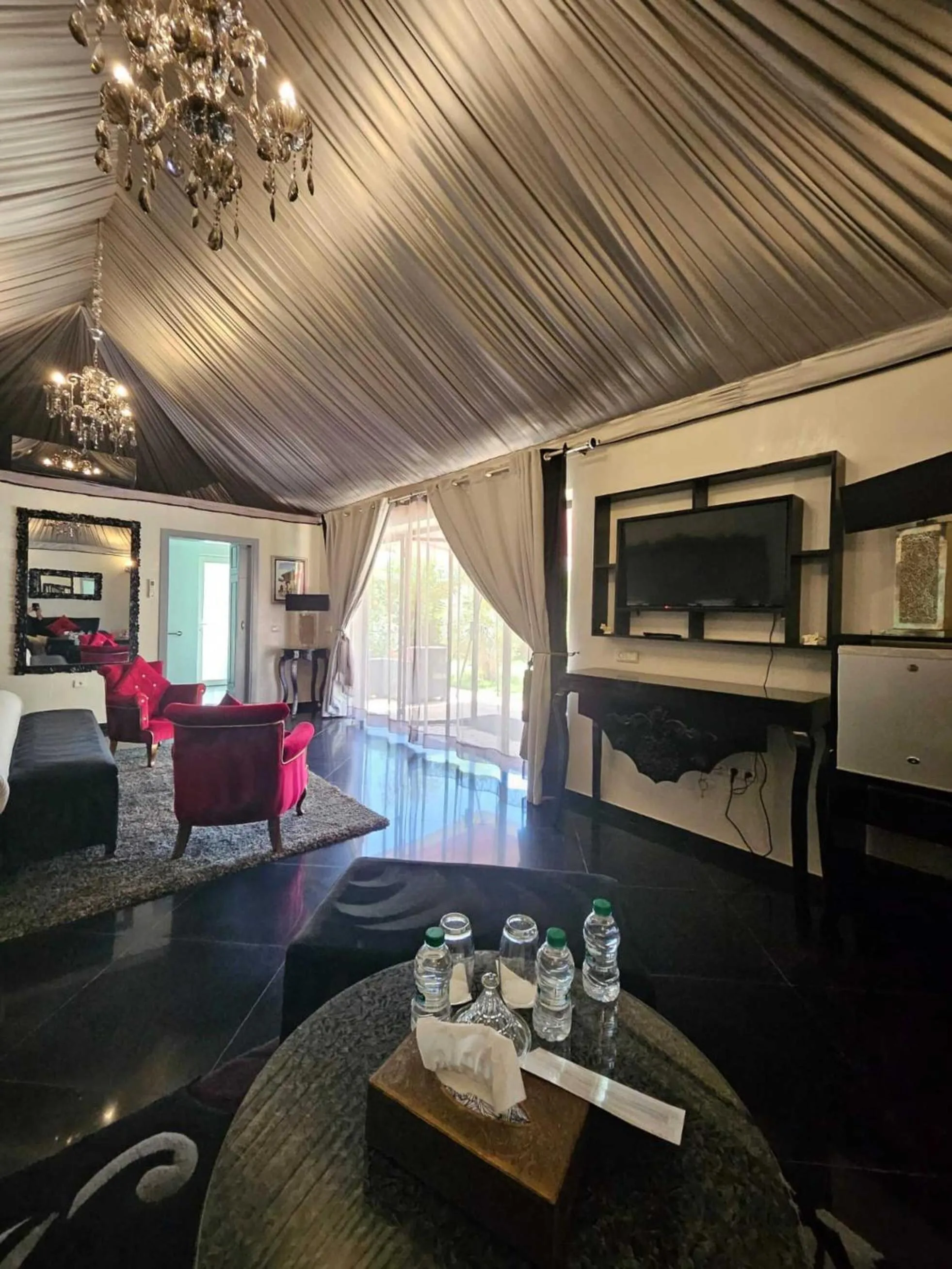 Bed in Eden Lodges & SPA-Boutique Hôtel de Luxe