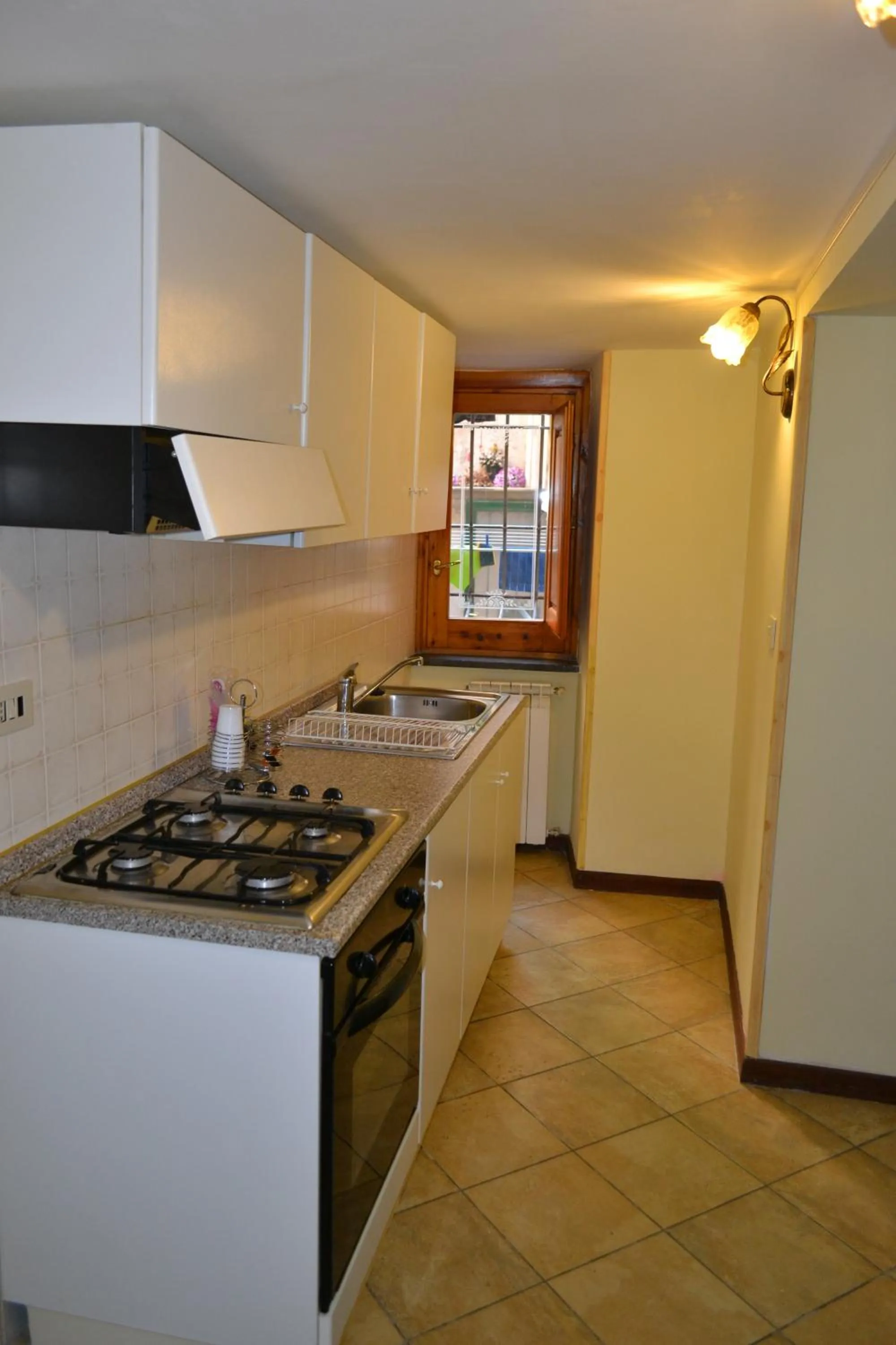 Kitchen or kitchenette in Antiche Melodie