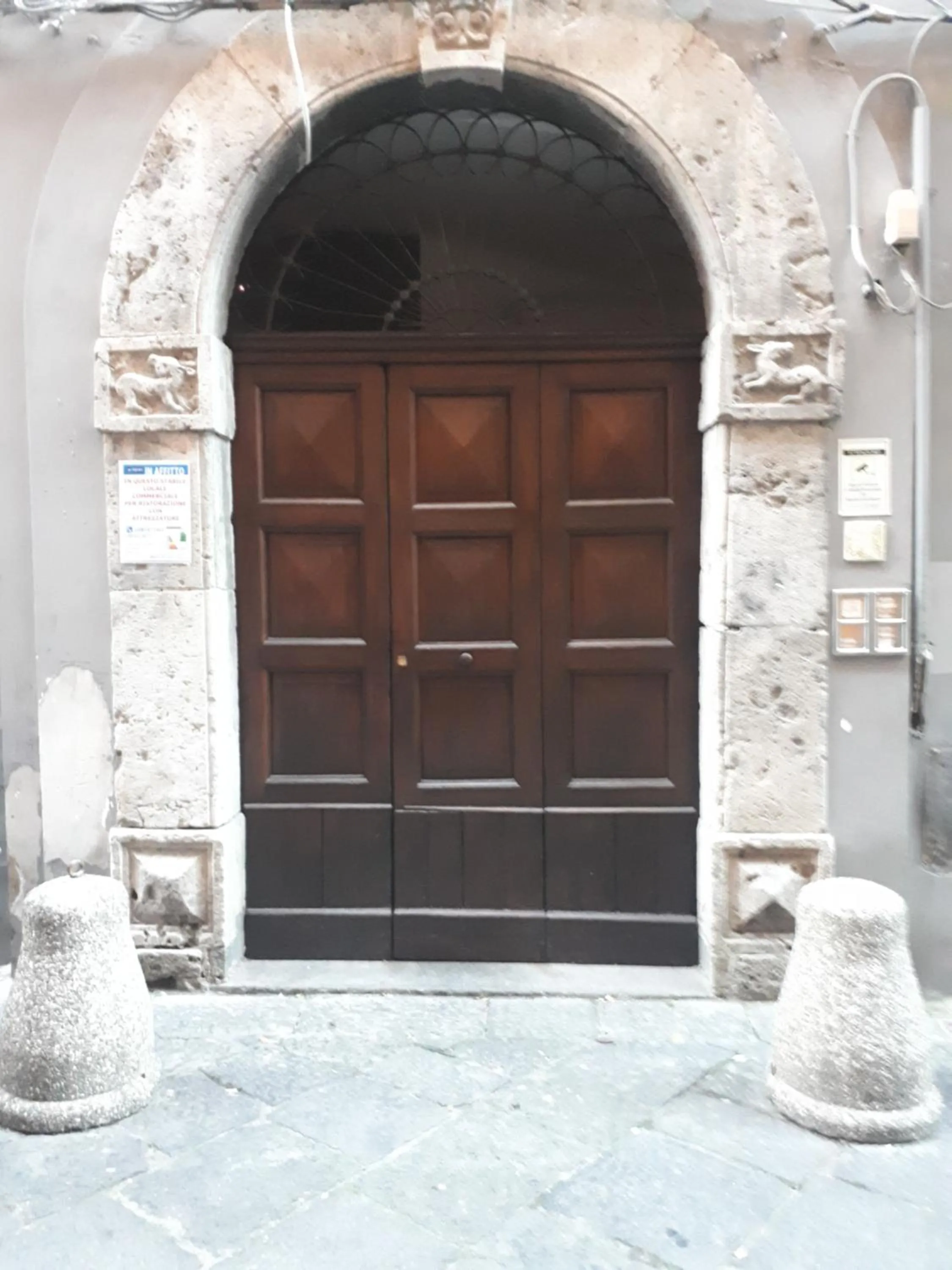 Facade/entrance in Antiche Melodie