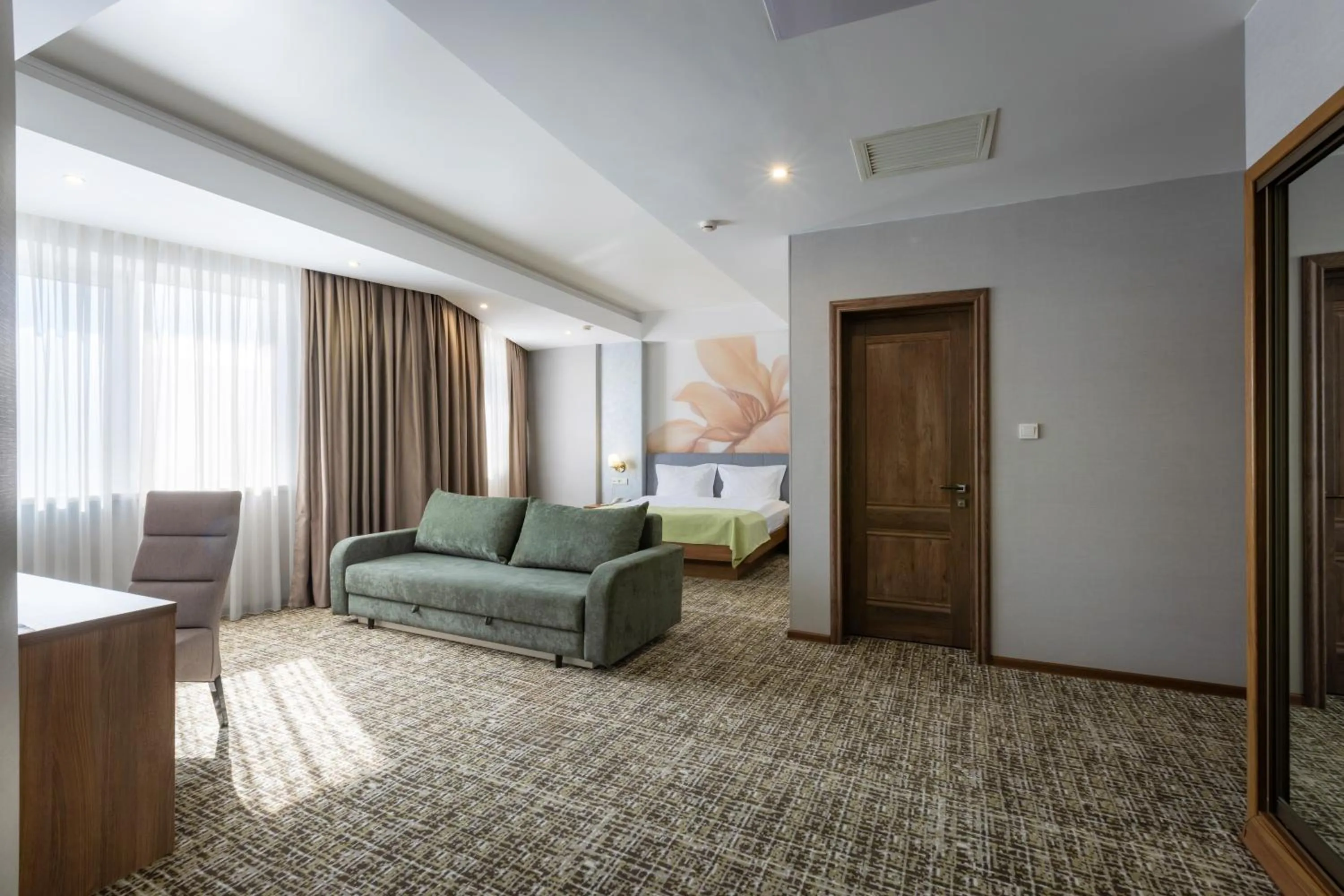 Bed in Renion Hills Hotel