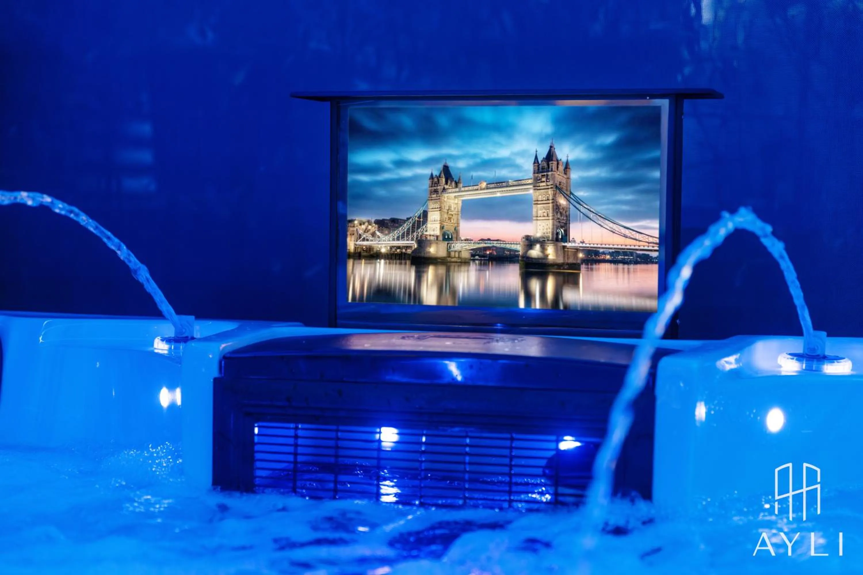 Hot Tub in AYLI - As You Like It