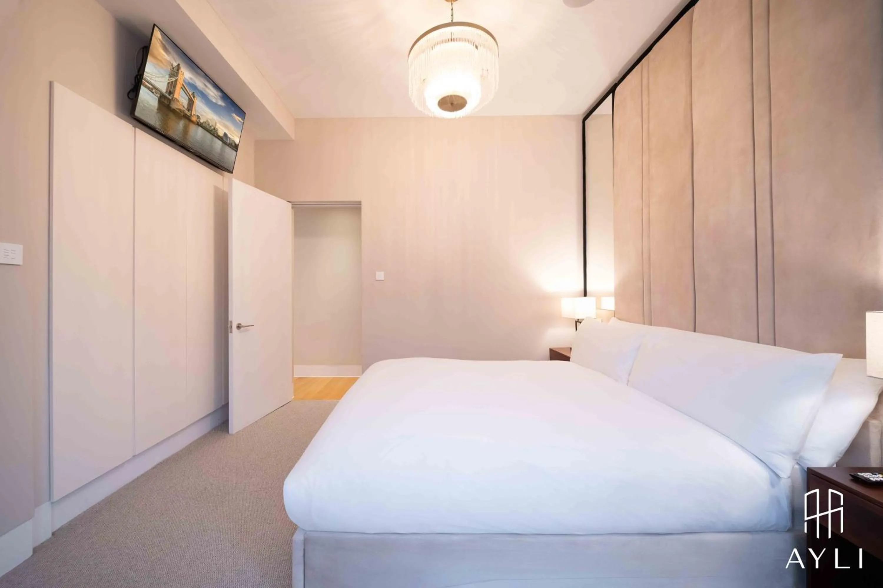 Bed in AYLI - As You Like It