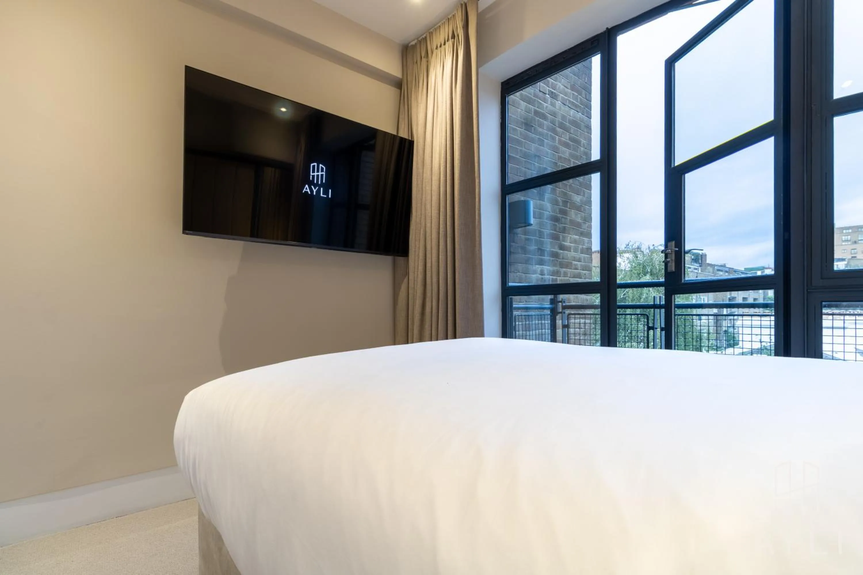 Bed in AYLI - As You Like It