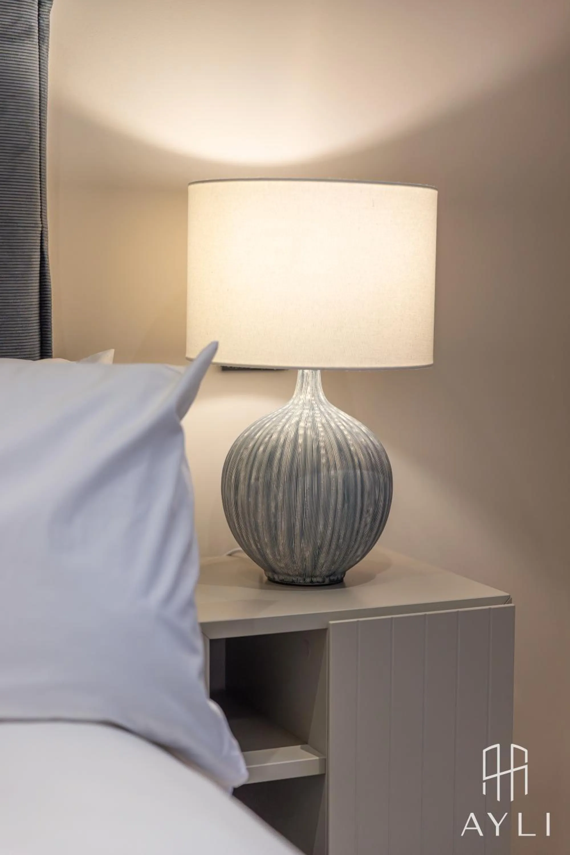Bed in AYLI - As You Like It