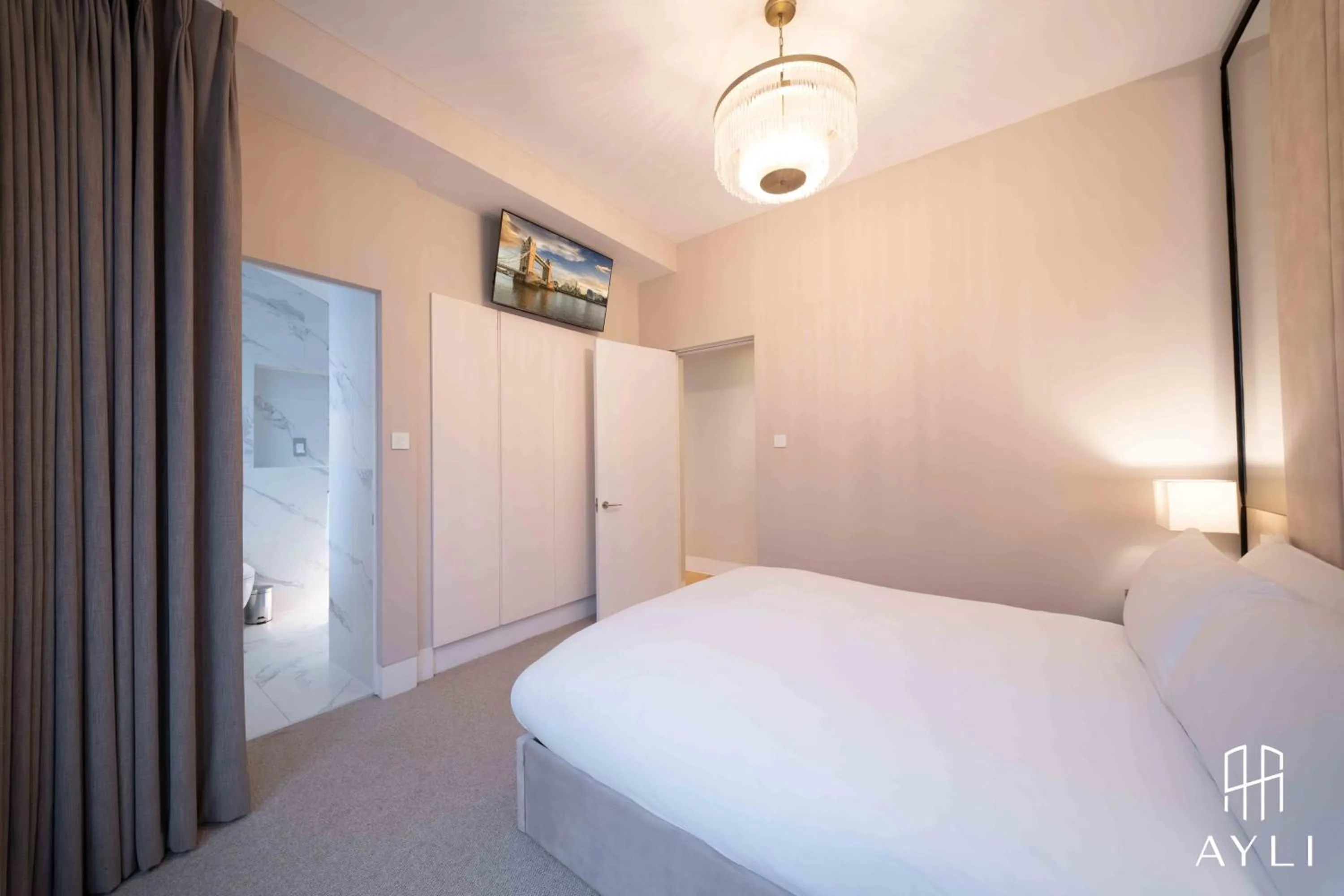 Bed in AYLI - As You Like It