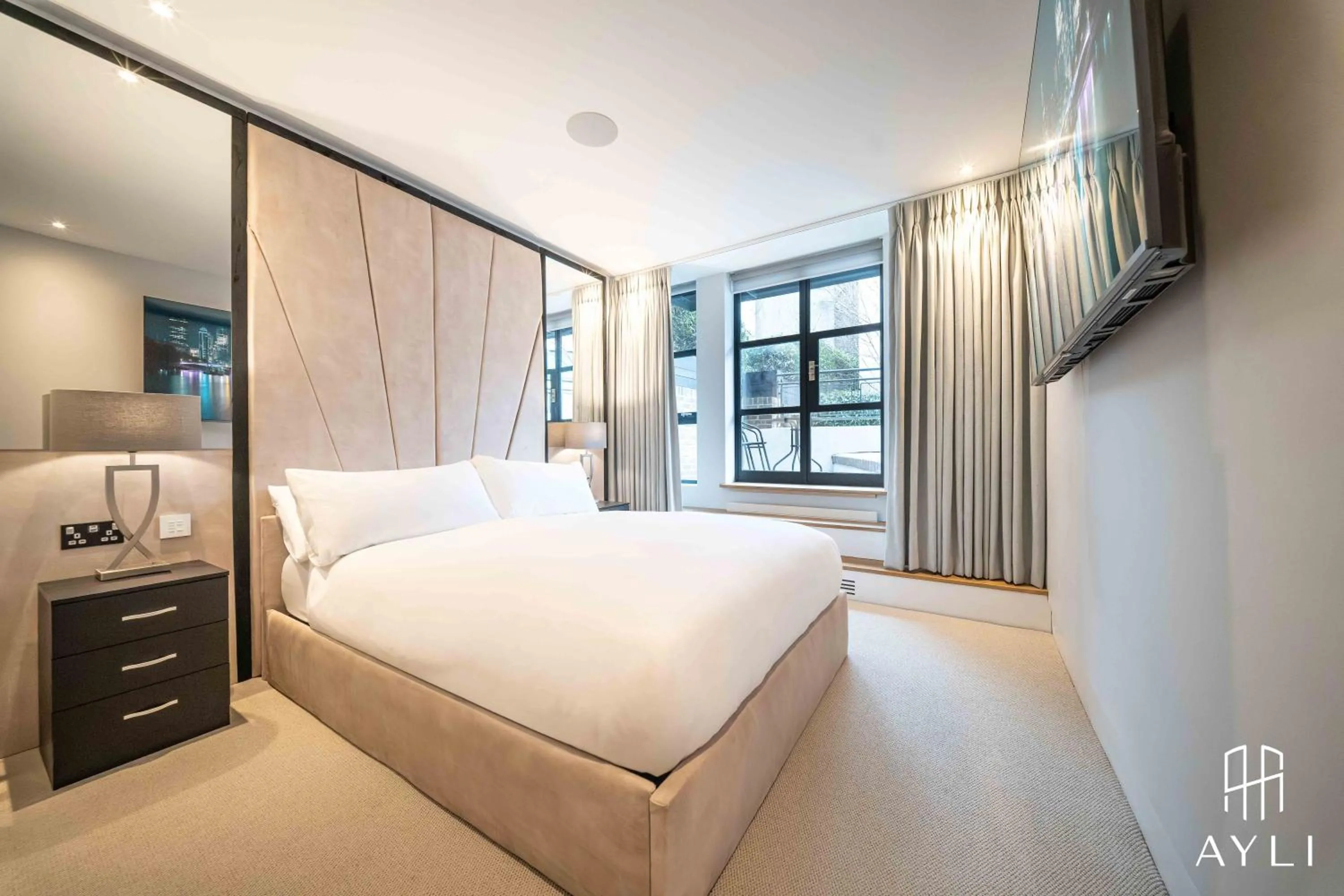 Bed in AYLI - As You Like It