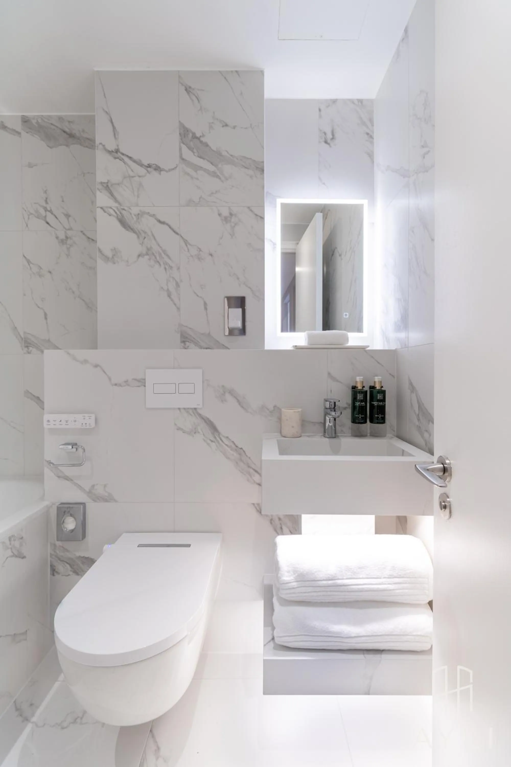 Bathroom in AYLI - As You Like It