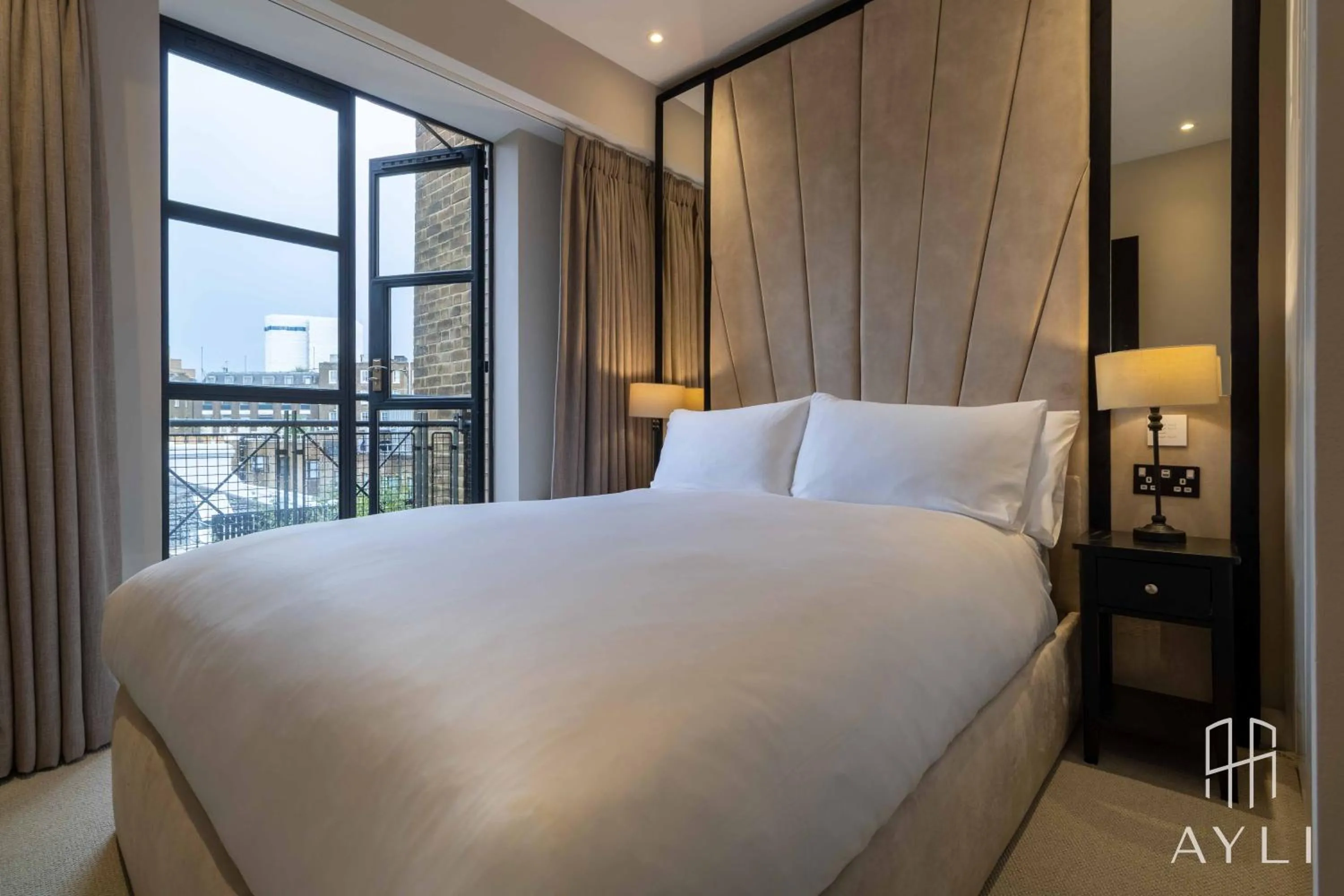 Bed in AYLI - As You Like It