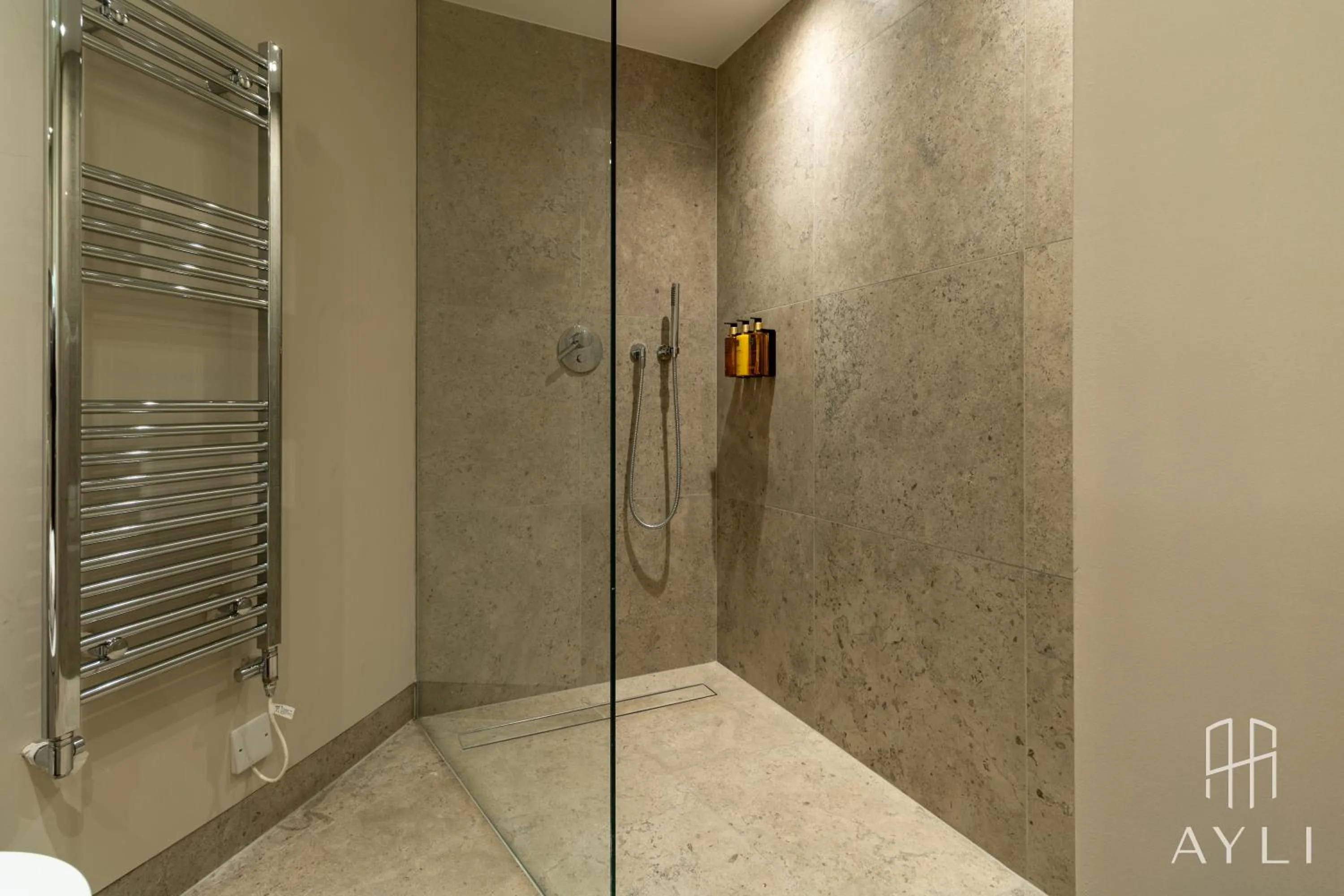 Shower in AYLI - As You Like It