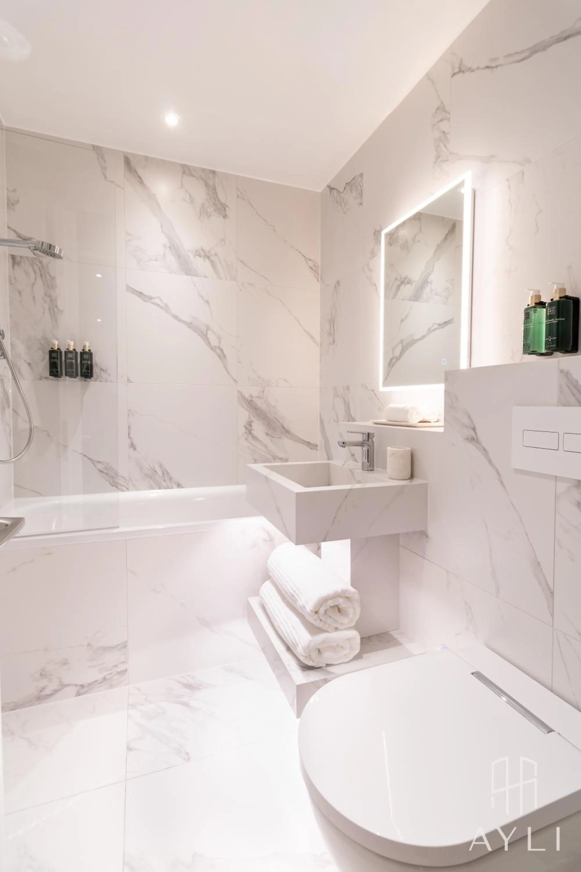 Shower in AYLI - As You Like It