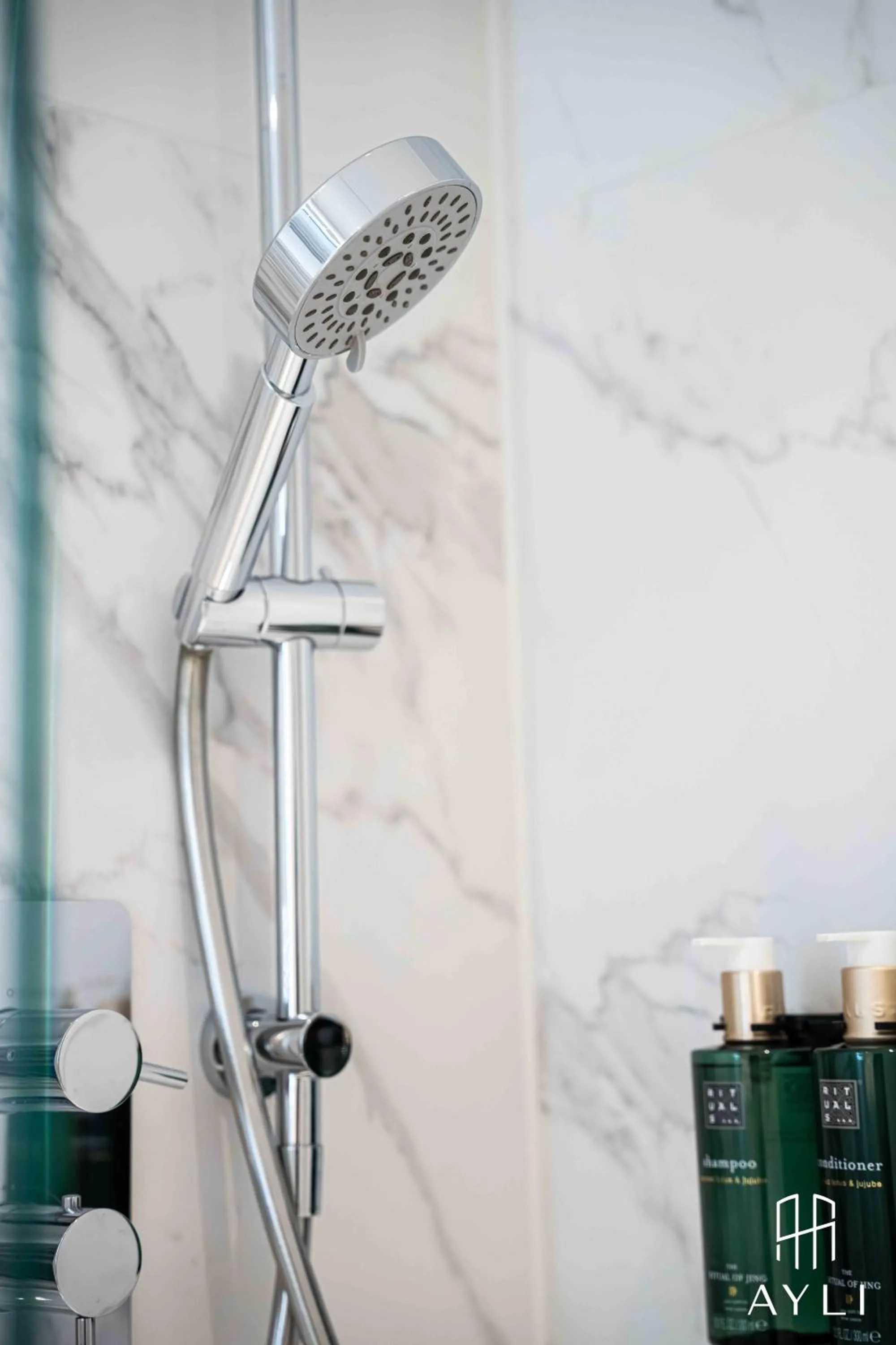 Shower in AYLI - As You Like It