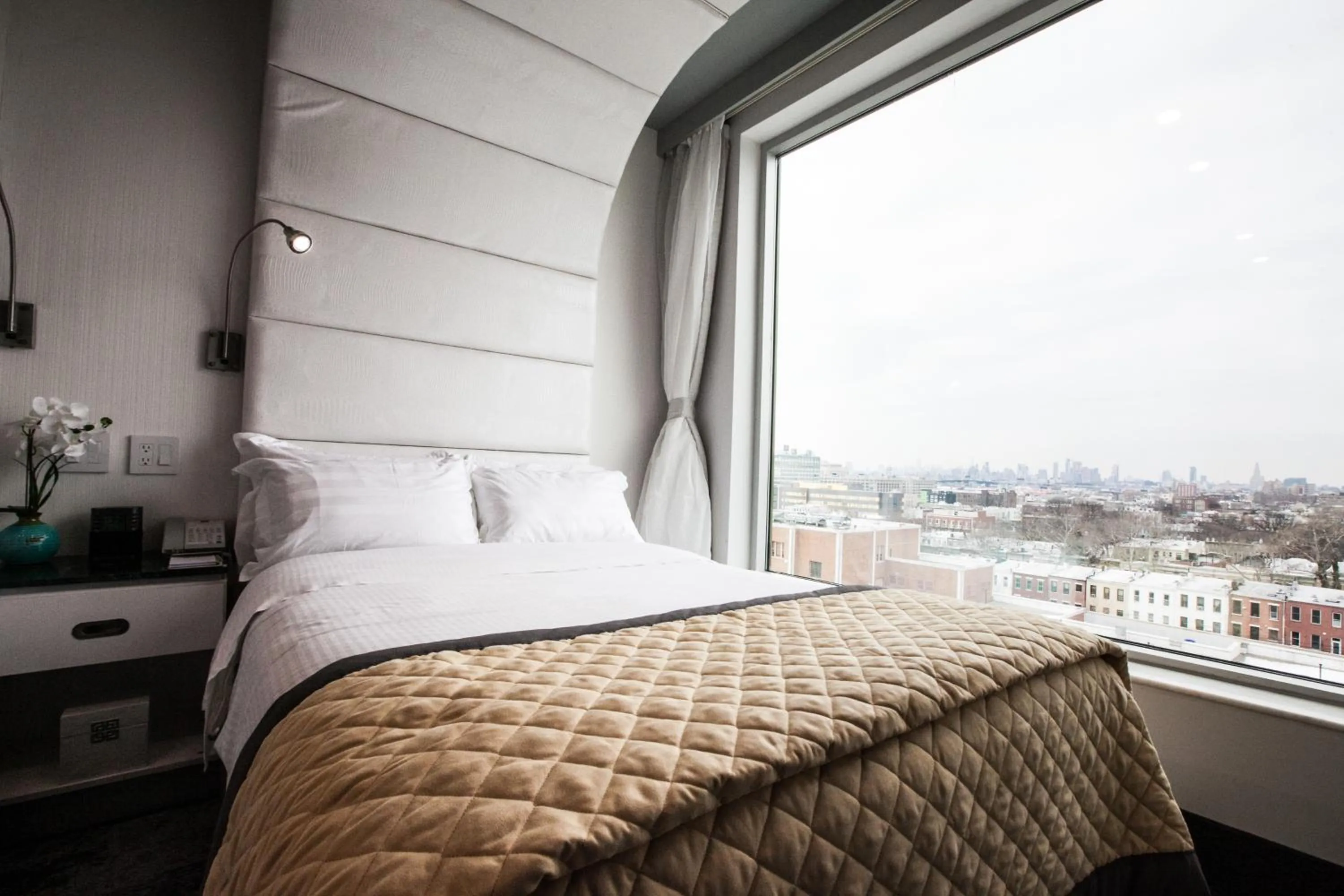 Bedroom, Bed in Wyndham Garden Brooklyn Sunset Park