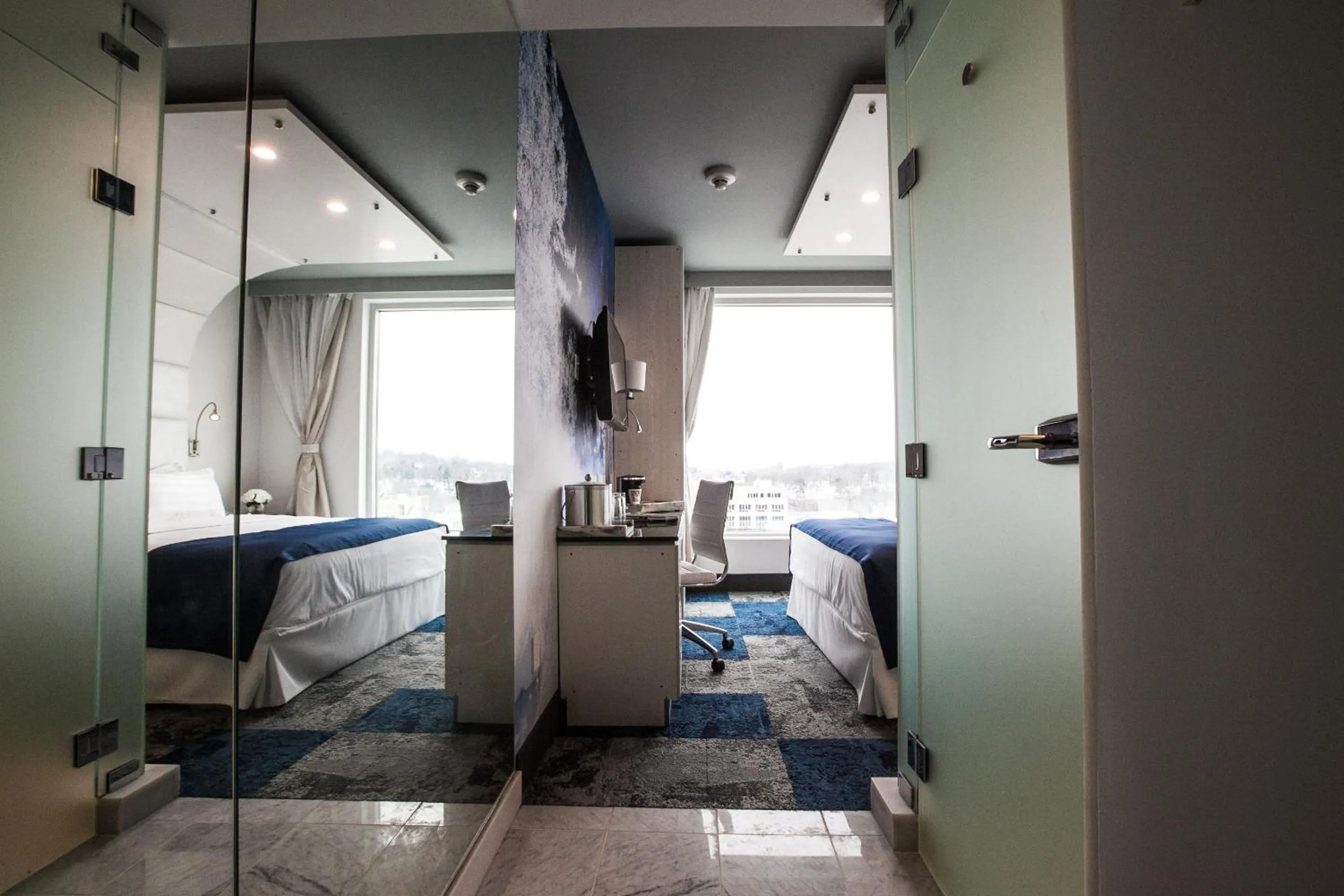 Bedroom, Bed in Wyndham Garden Brooklyn Sunset Park