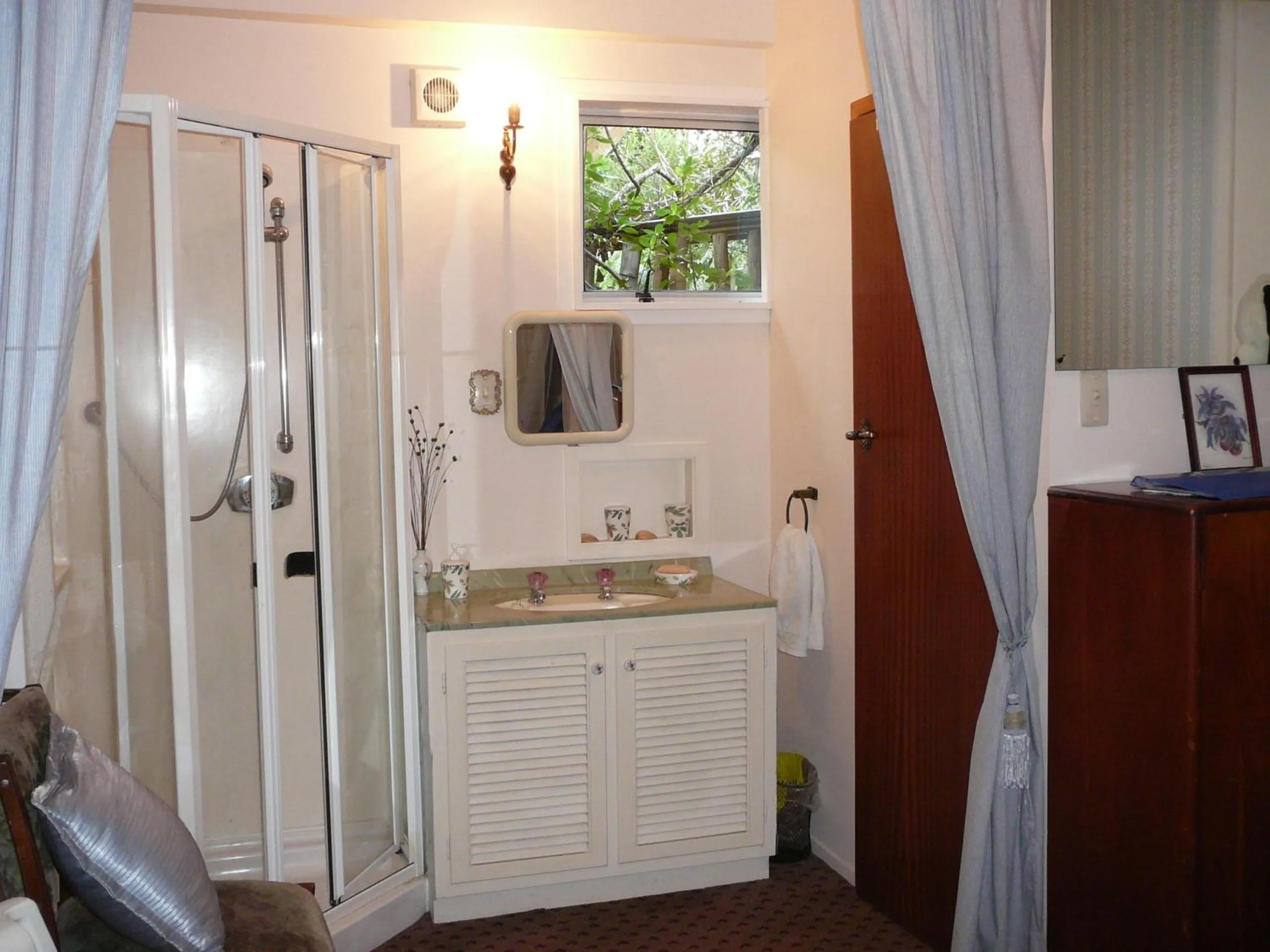 Bathroom in Mount Tutu Eco-Sanctuary