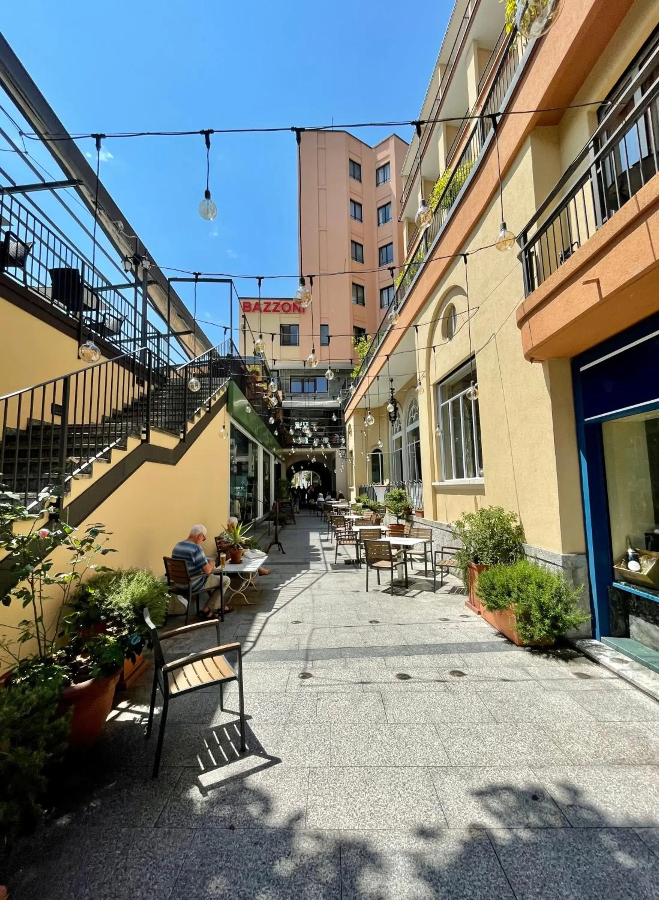 Property building in Hotel Bazzoni Property building in Hotel Bazzoni