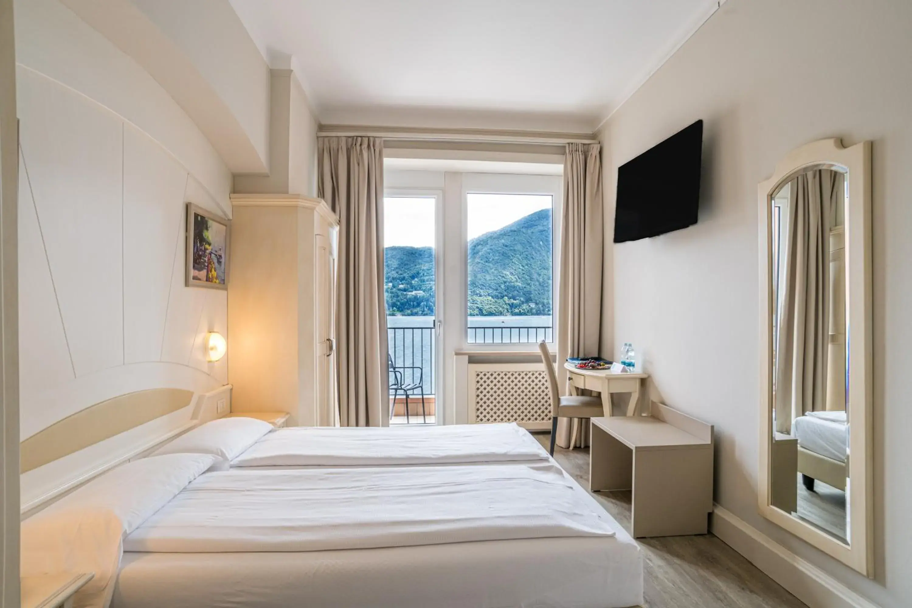 Bedroom, Bed in Hotel Bazzoni Bedroom, Bed in Hotel Bazzoni