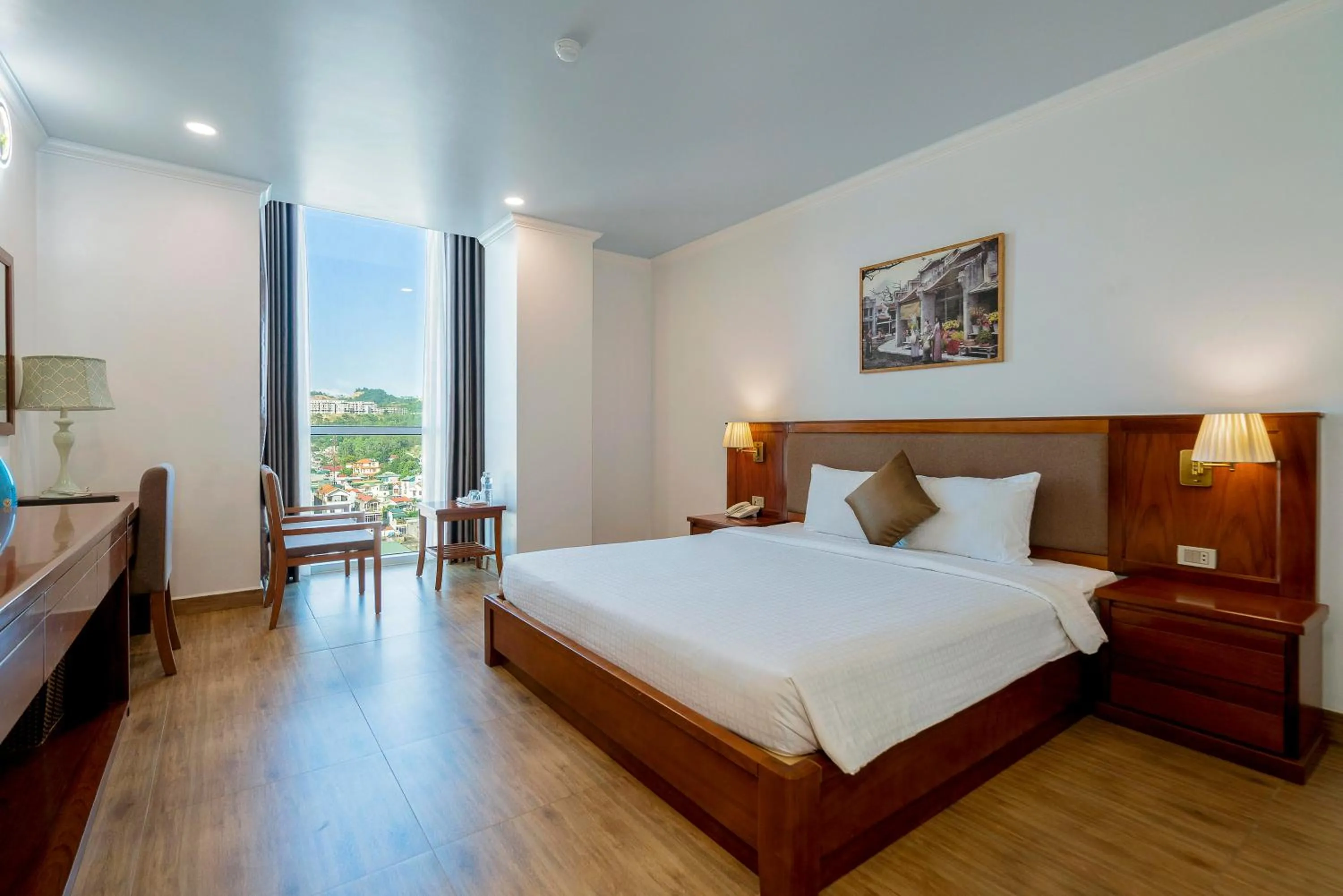 Au Lac Ha Long Hotel