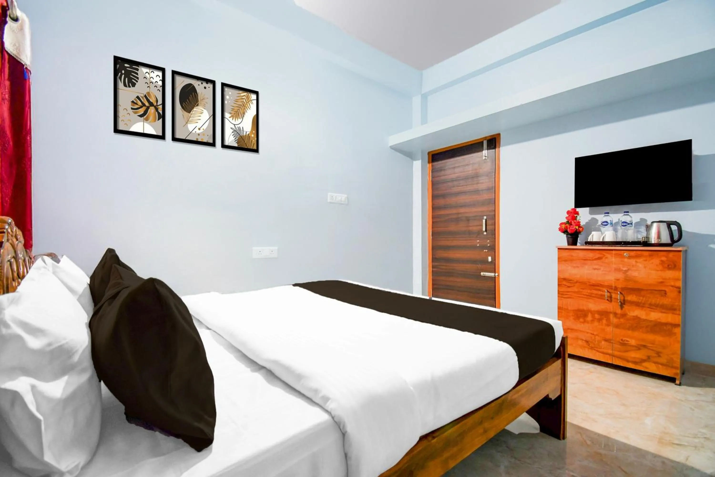 Bedroom, Bed in Super Hotel O Spacious Villa