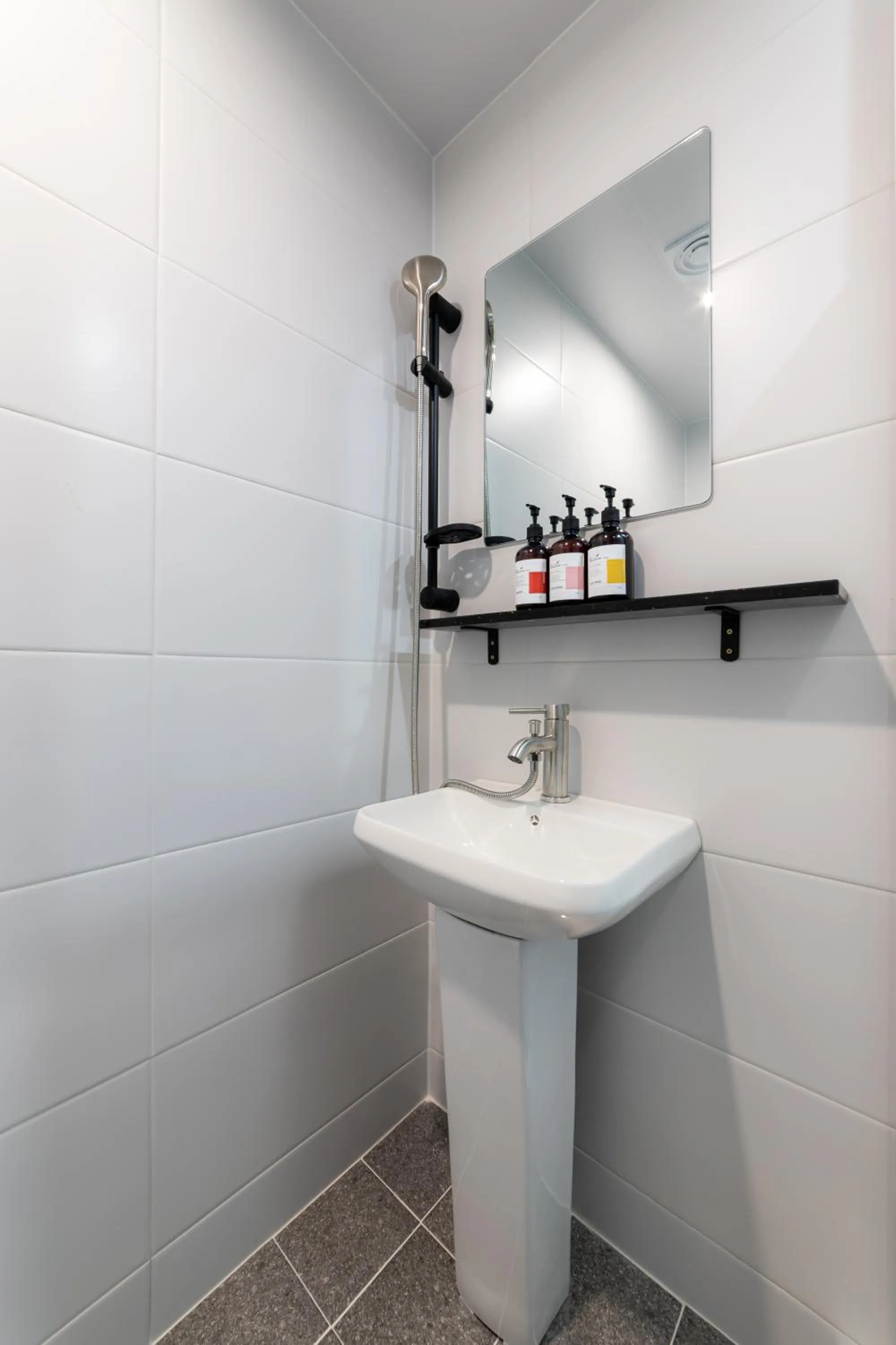 Double Room in Stayz437 Jongno