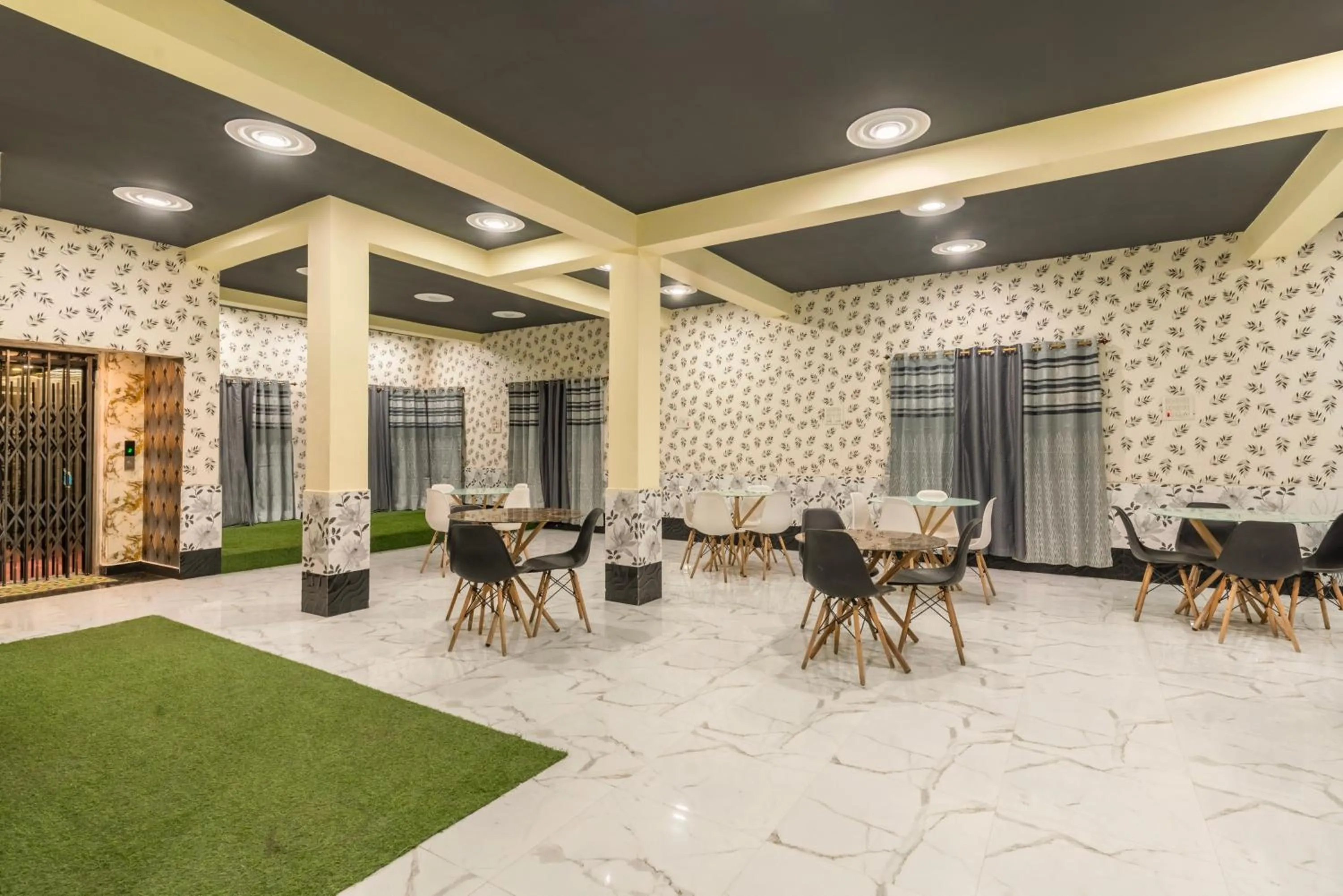 Dining area in Treebo Una Regency - Near AIIMS Patna