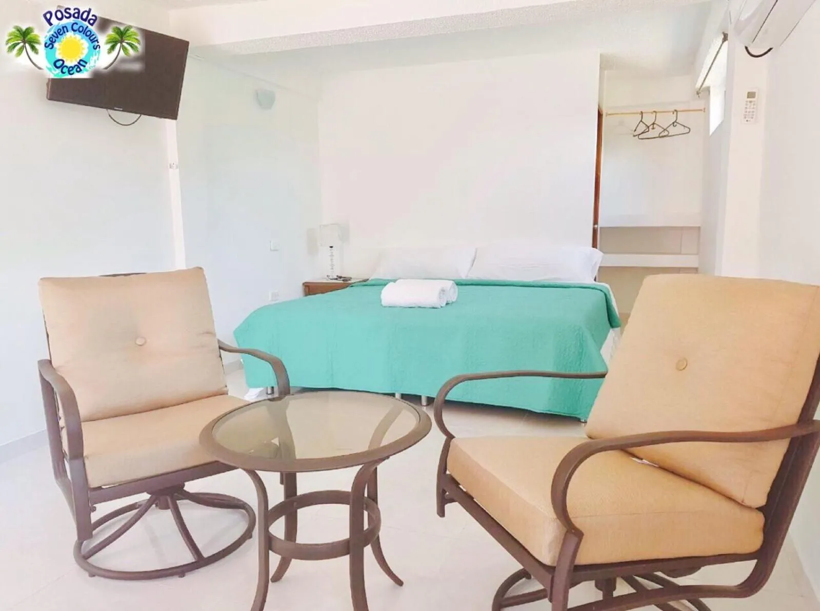 Photo of the whole room in Posada Seven Colours Ocean