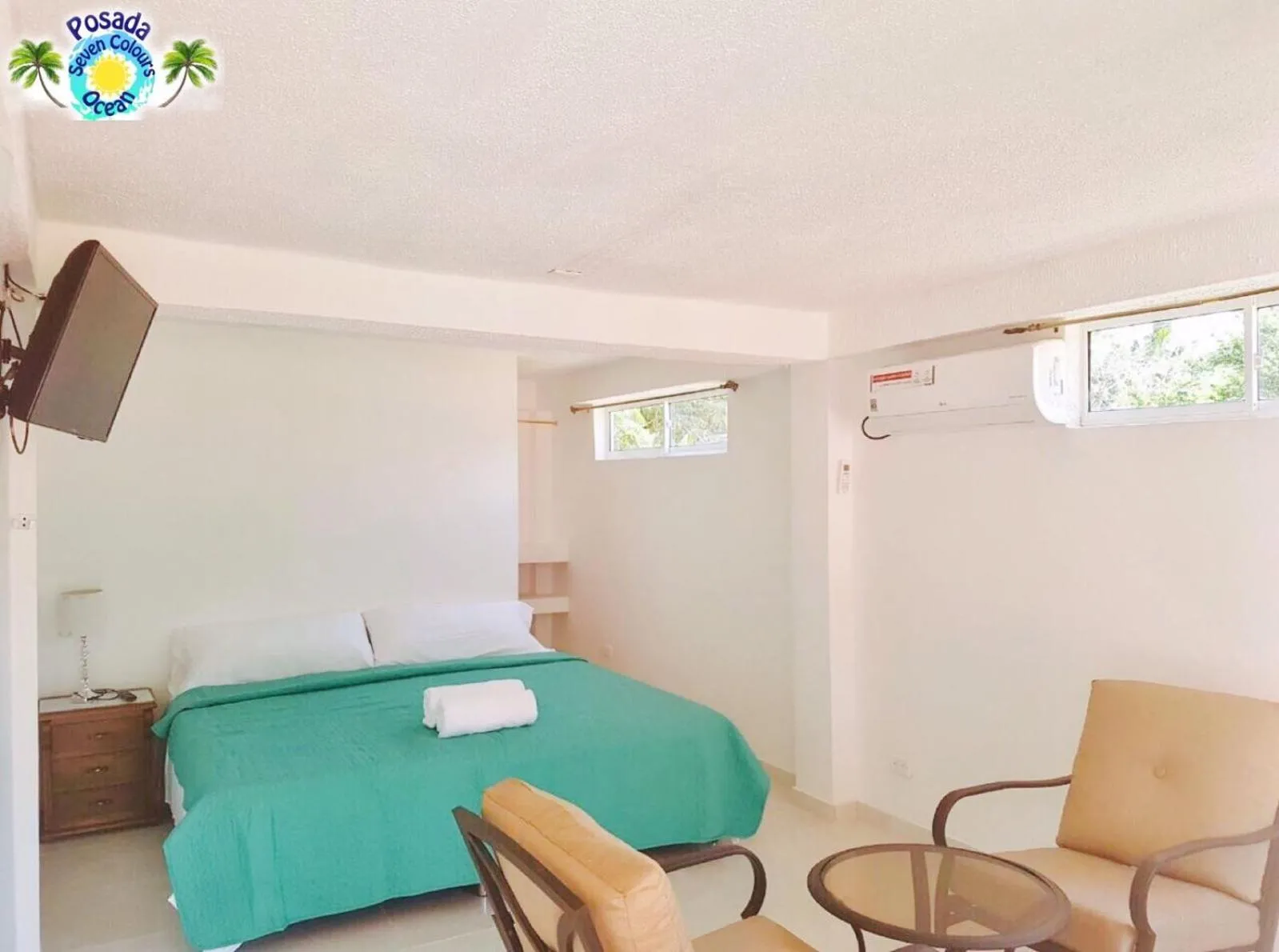 Photo of the whole room, Bed in Posada Seven Colours Ocean