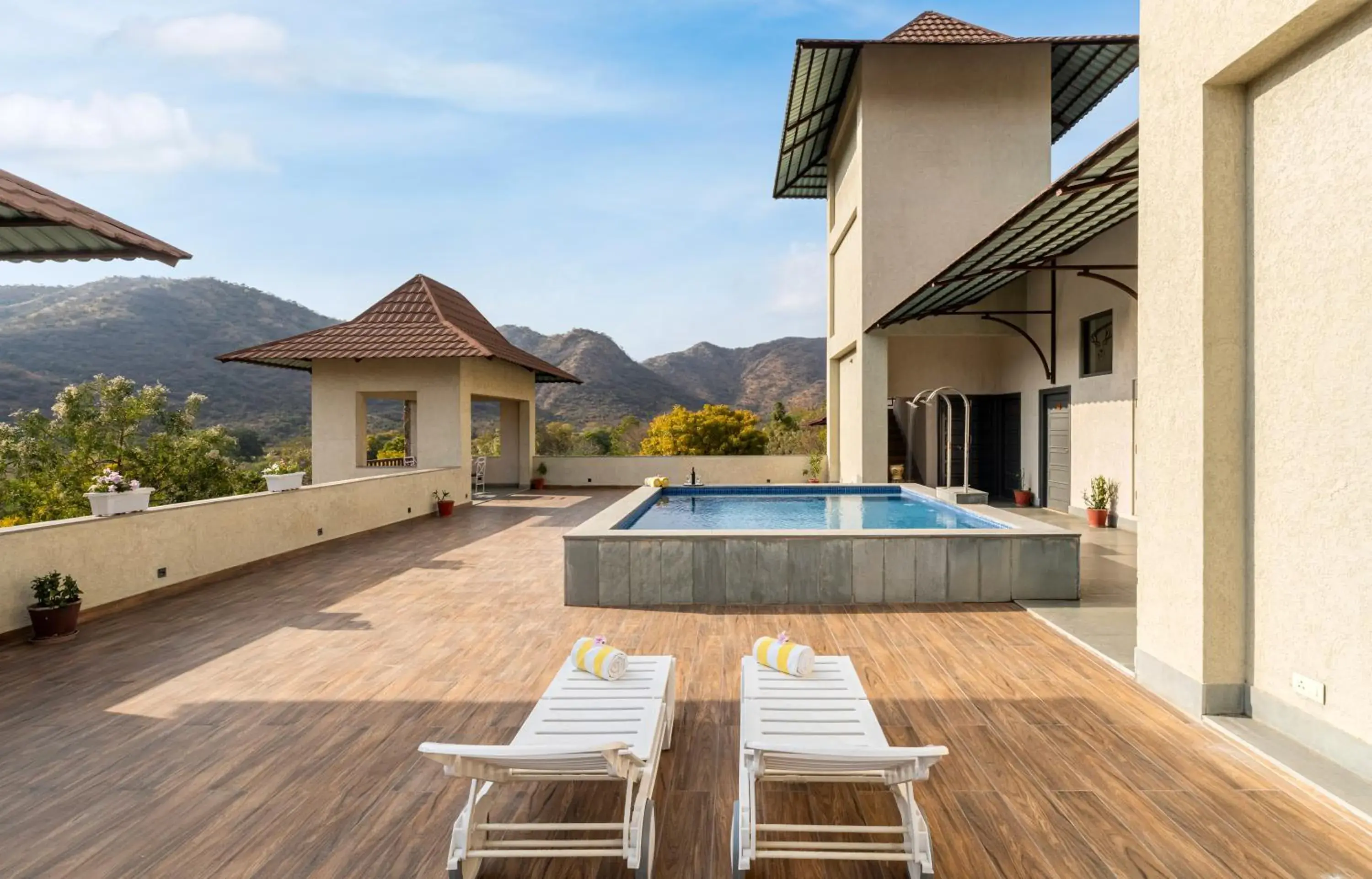 Property building in The Hunting Lodge - Luxury Resort in Udaipur Property building in The Hunting Lodge - Luxury Resort in Udaipur