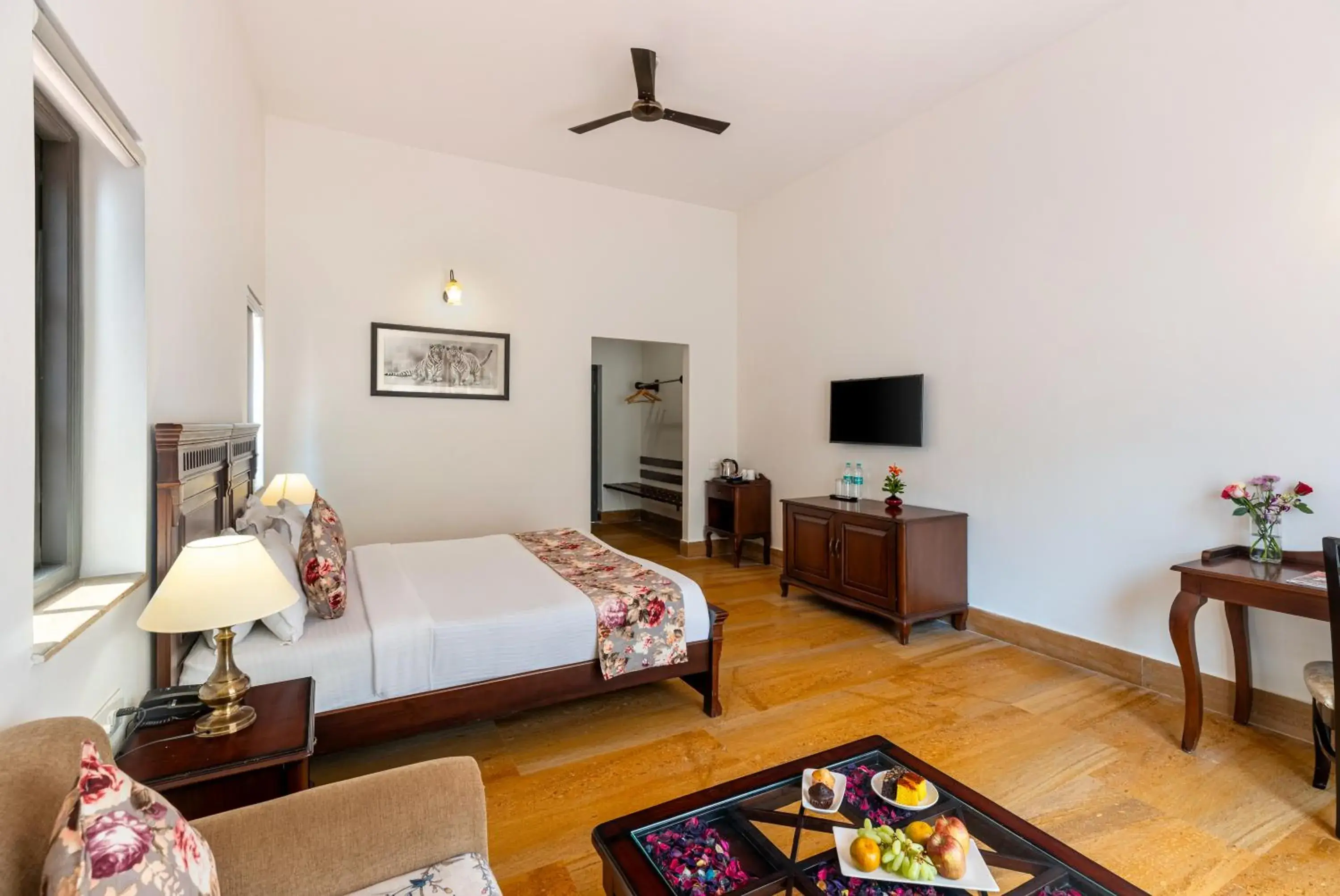 Property building, Bed in The Hunting Lodge - Luxury Resort in Udaipur Property building, Bed in The Hunting Lodge - Luxury Resort in Udaipur