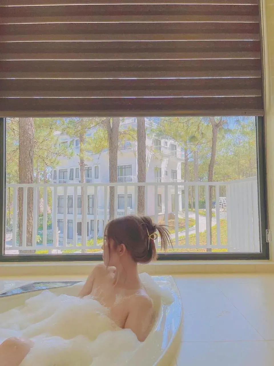 People, Bed in Romeo & Juliet Dalat People, Bed in Romeo & Juliet Dalat