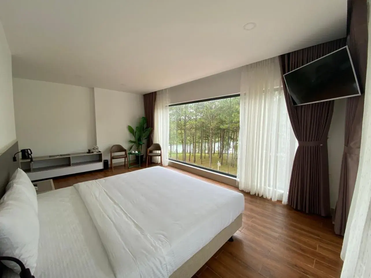 Bed in Romeo & Juliet Dalat Bed in Romeo & Juliet Dalat