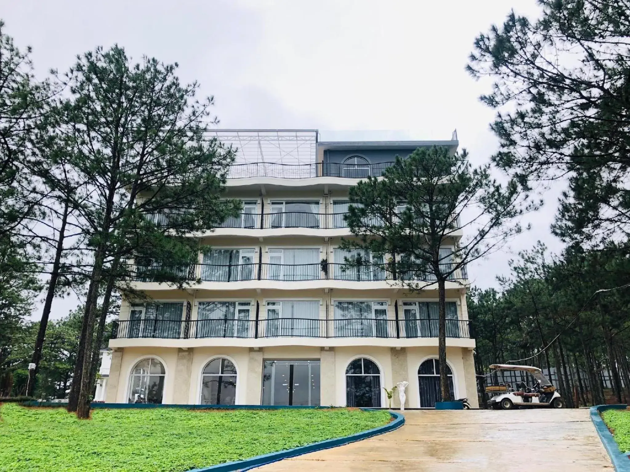 Property building in Romeo & Juliet Dalat Property building in Romeo & Juliet Dalat