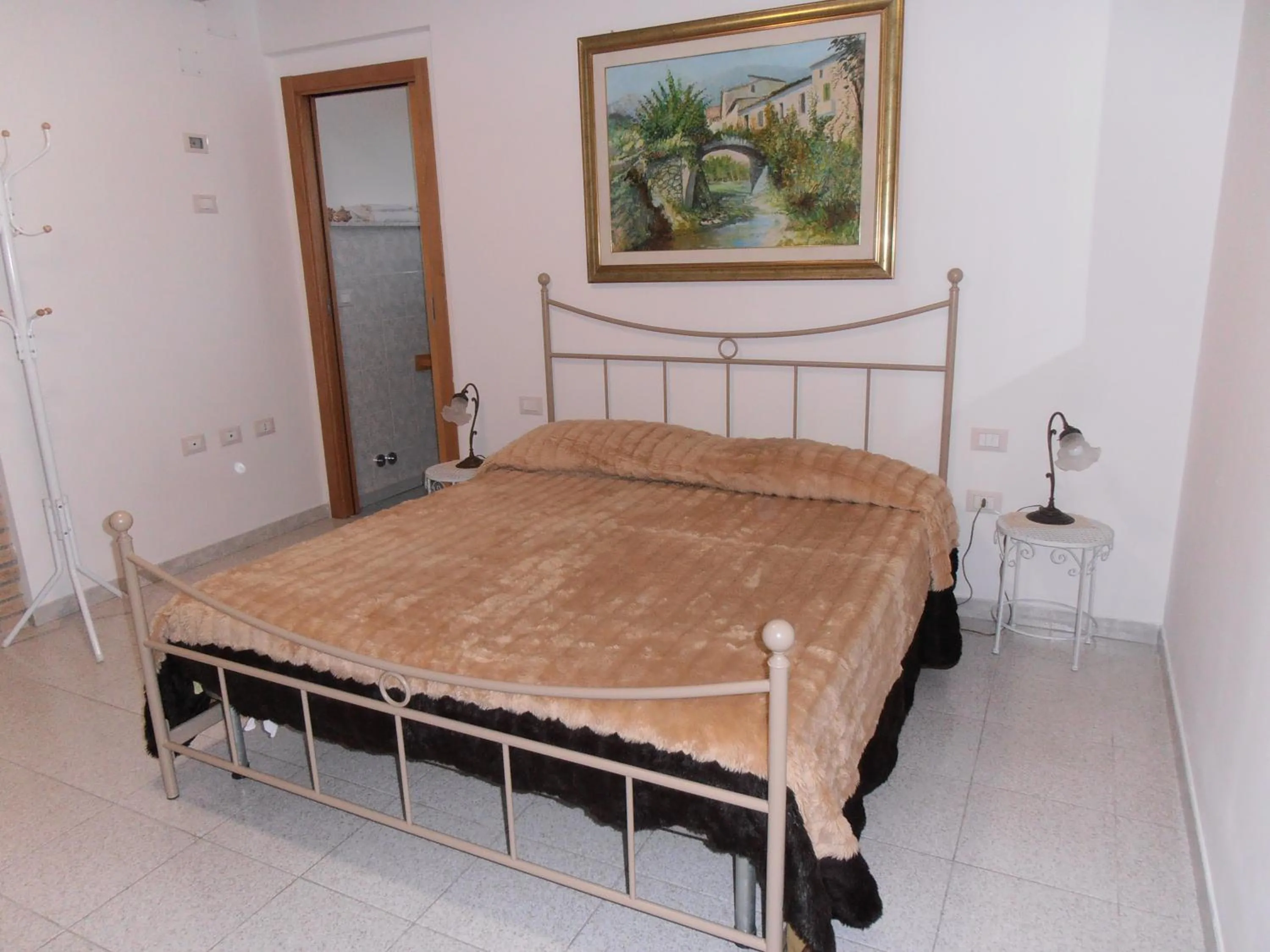 Bed in B&B Colle Acquabella
