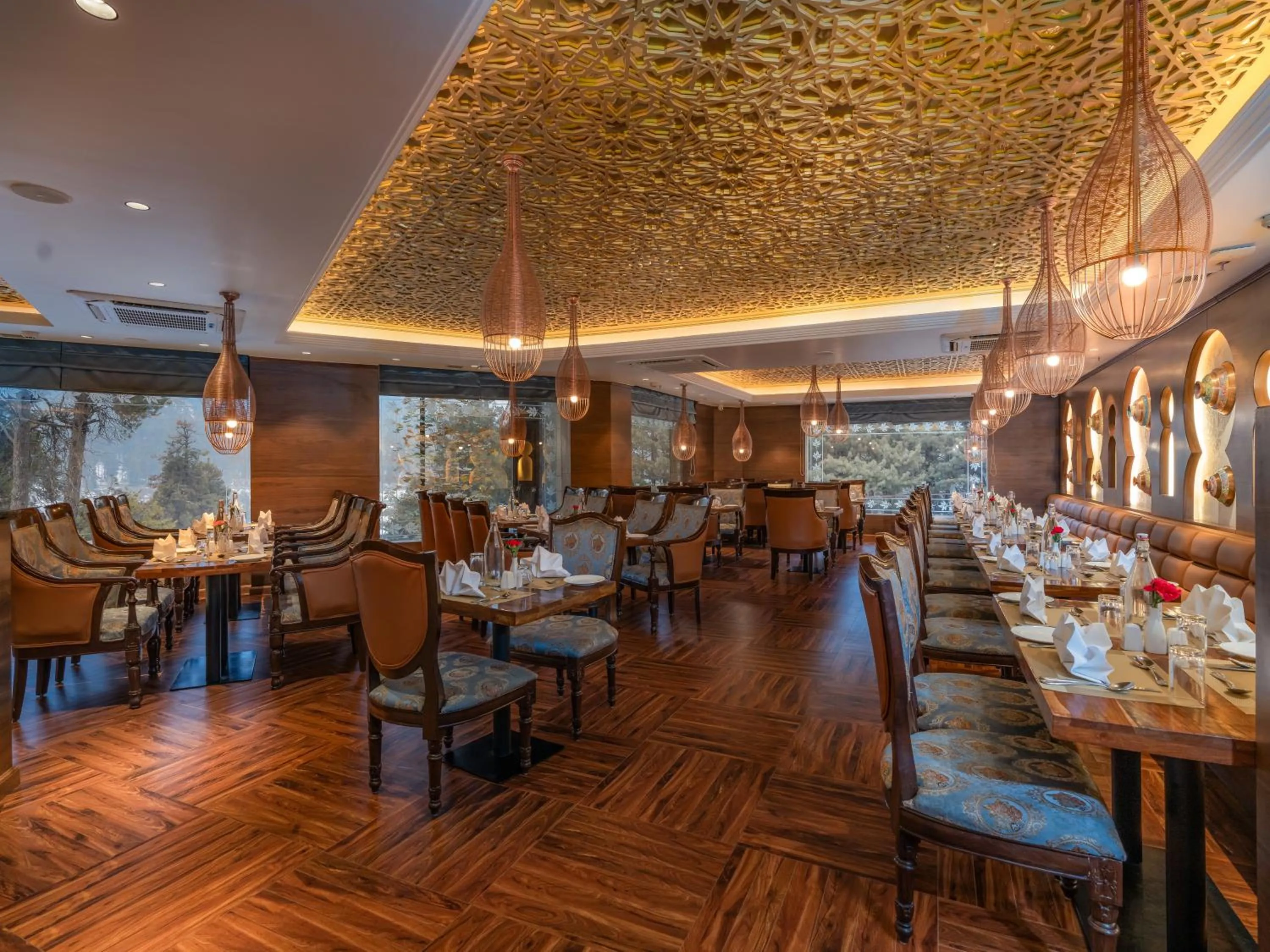 Restaurant/places to eat in Fortune Pahalgam - Member ITC Hotels' Group