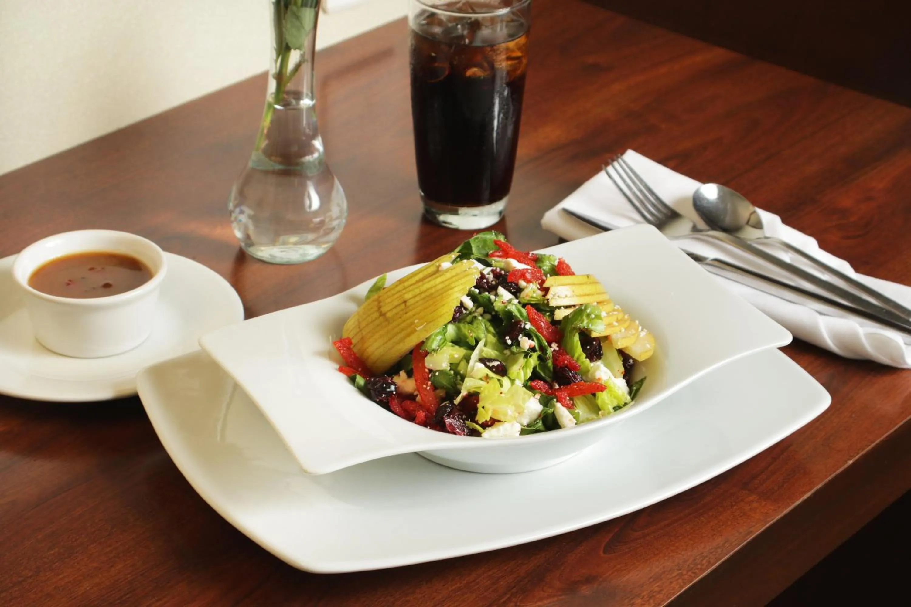 Photo of the whole room in Holiday Inn Hotel & Suites Hermosillo Aeropuerto by IHG