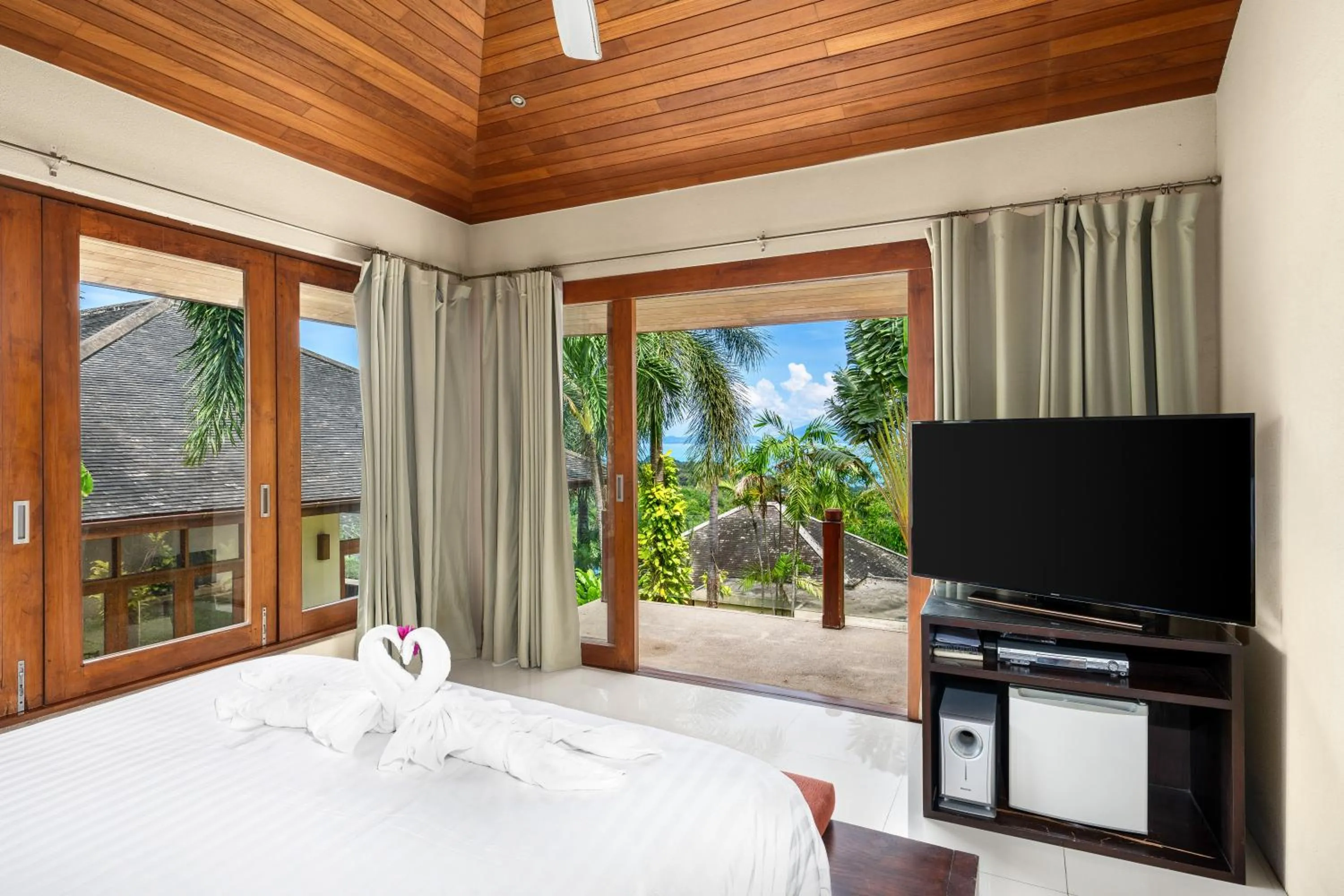 Natural landscape, Bed in Ban Reemo Luxury Villa