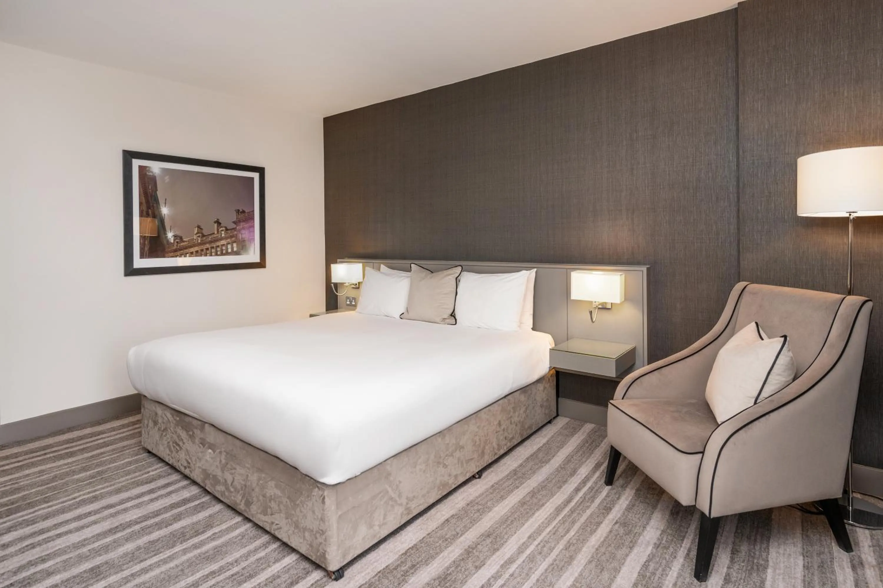 Bed in Crowne Plaza Newcastle - Stephenson Quarter by IHG