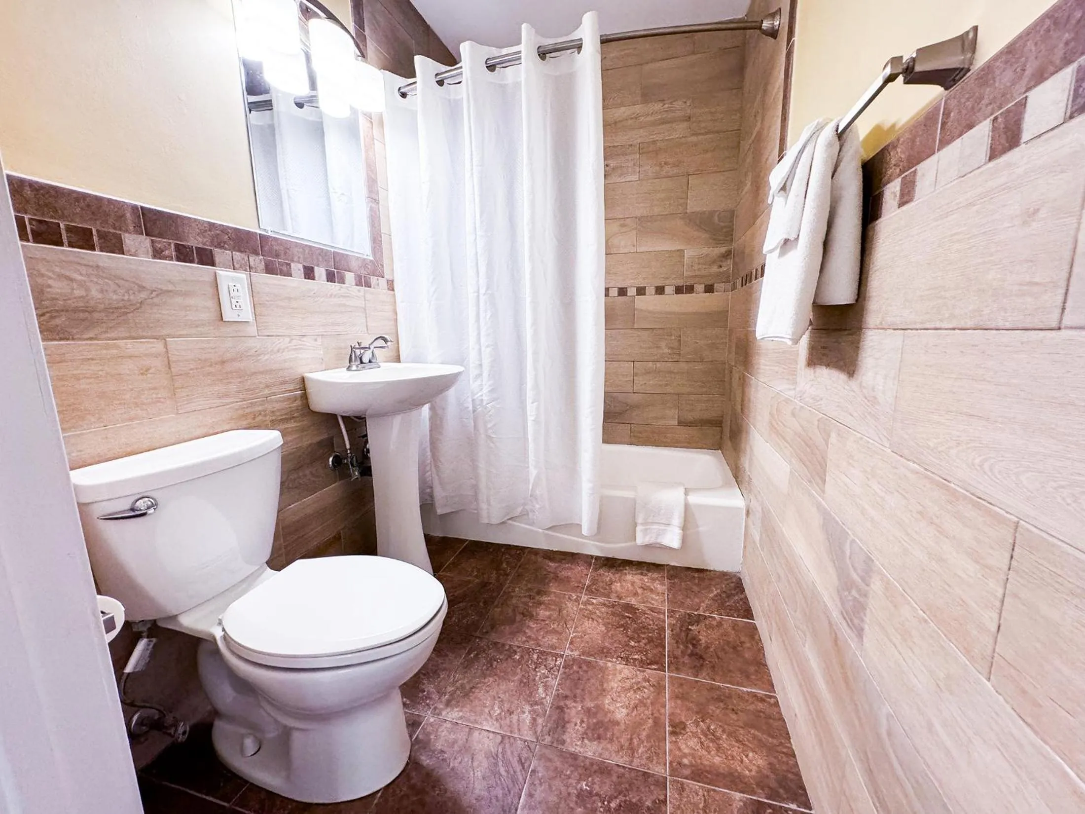 Bathroom in Aqua Beach Hotel