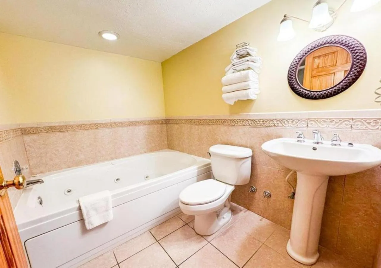 Bathroom in Aqua Beach Hotel