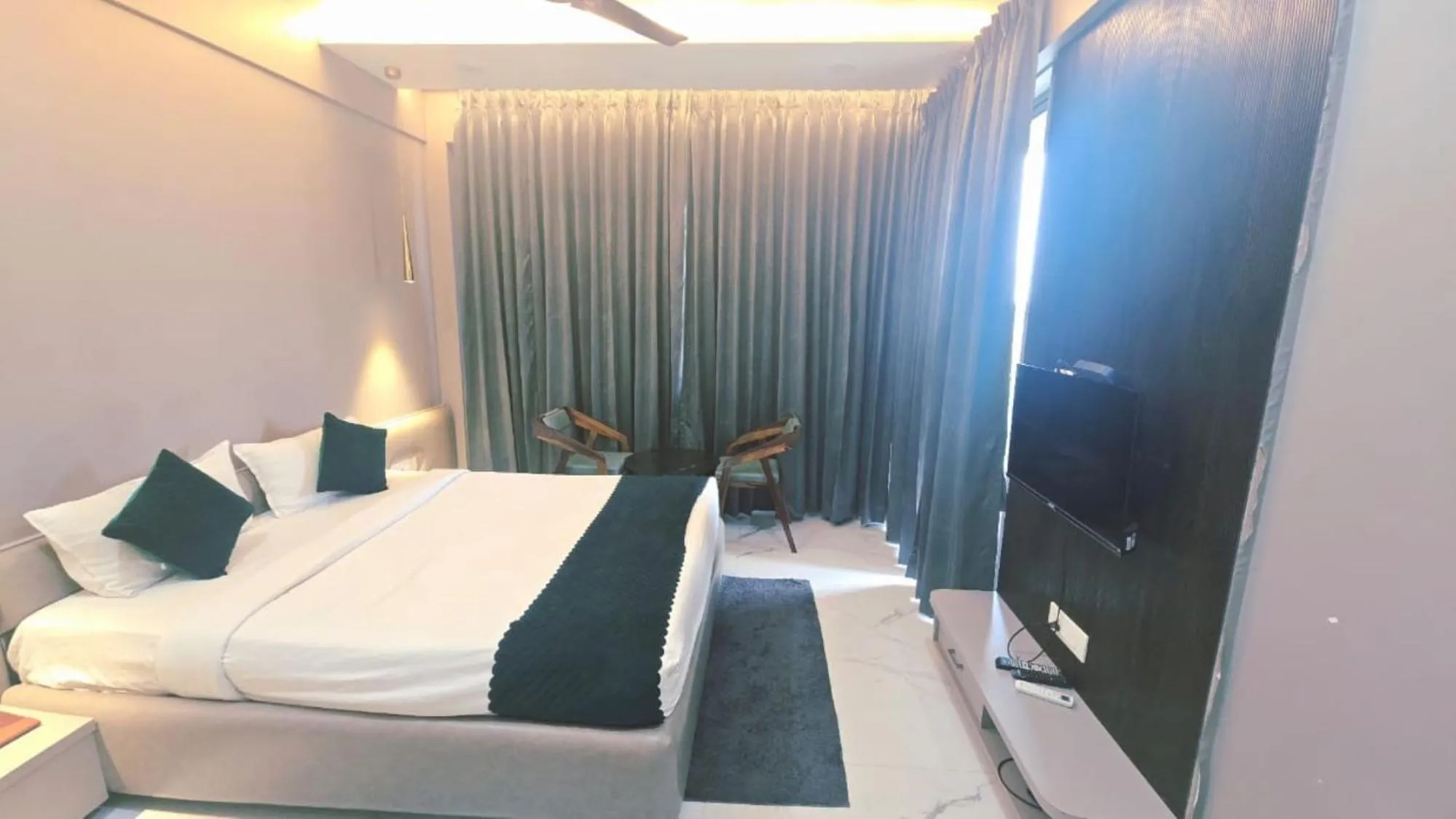 Bed in Hotel Laxmi Elite Karad