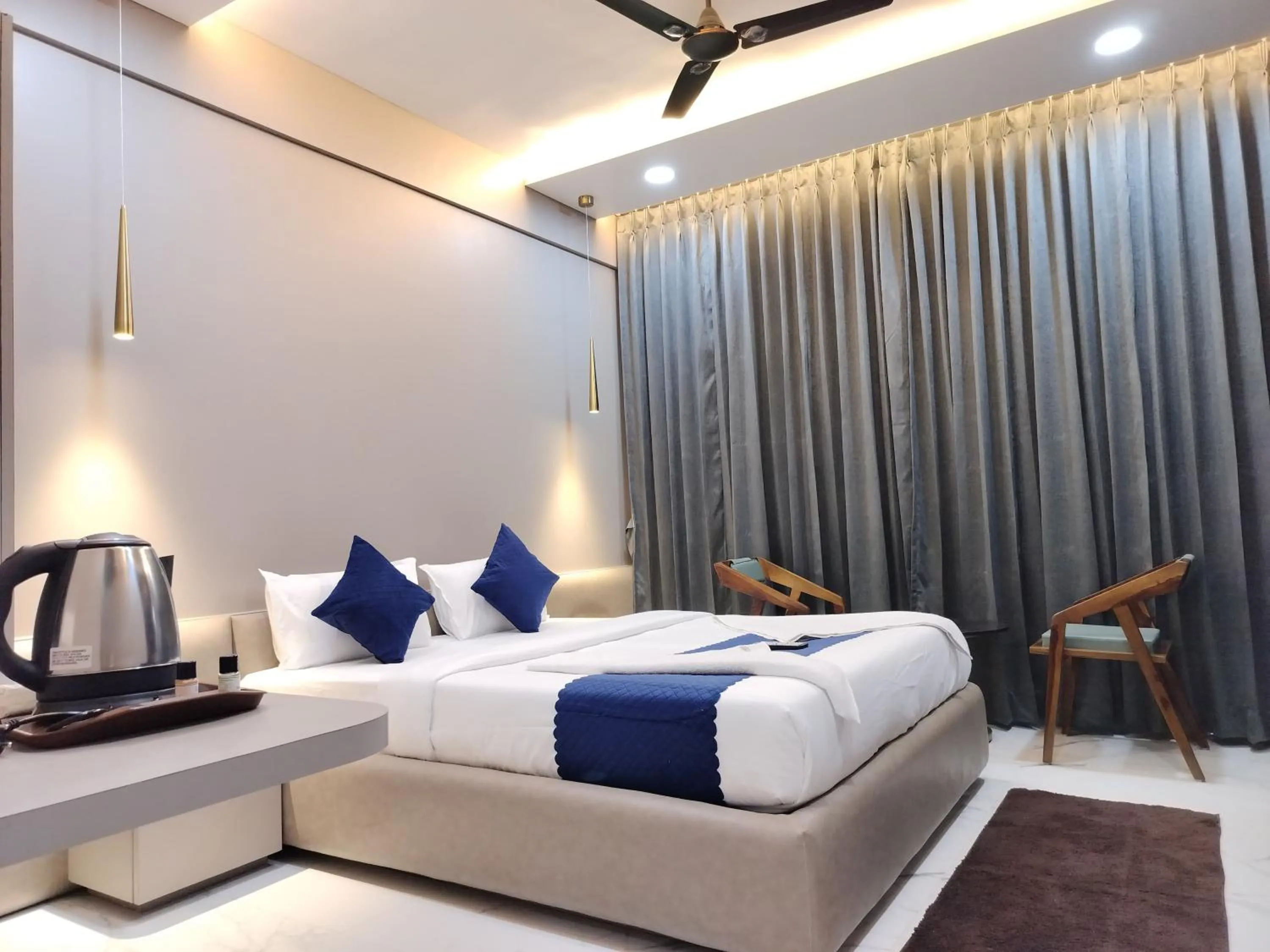 Bed in Hotel Laxmi Elite Karad